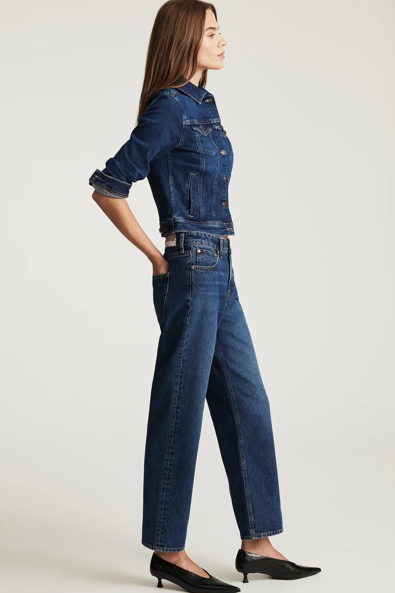 Savannah Straight Leg Jeans