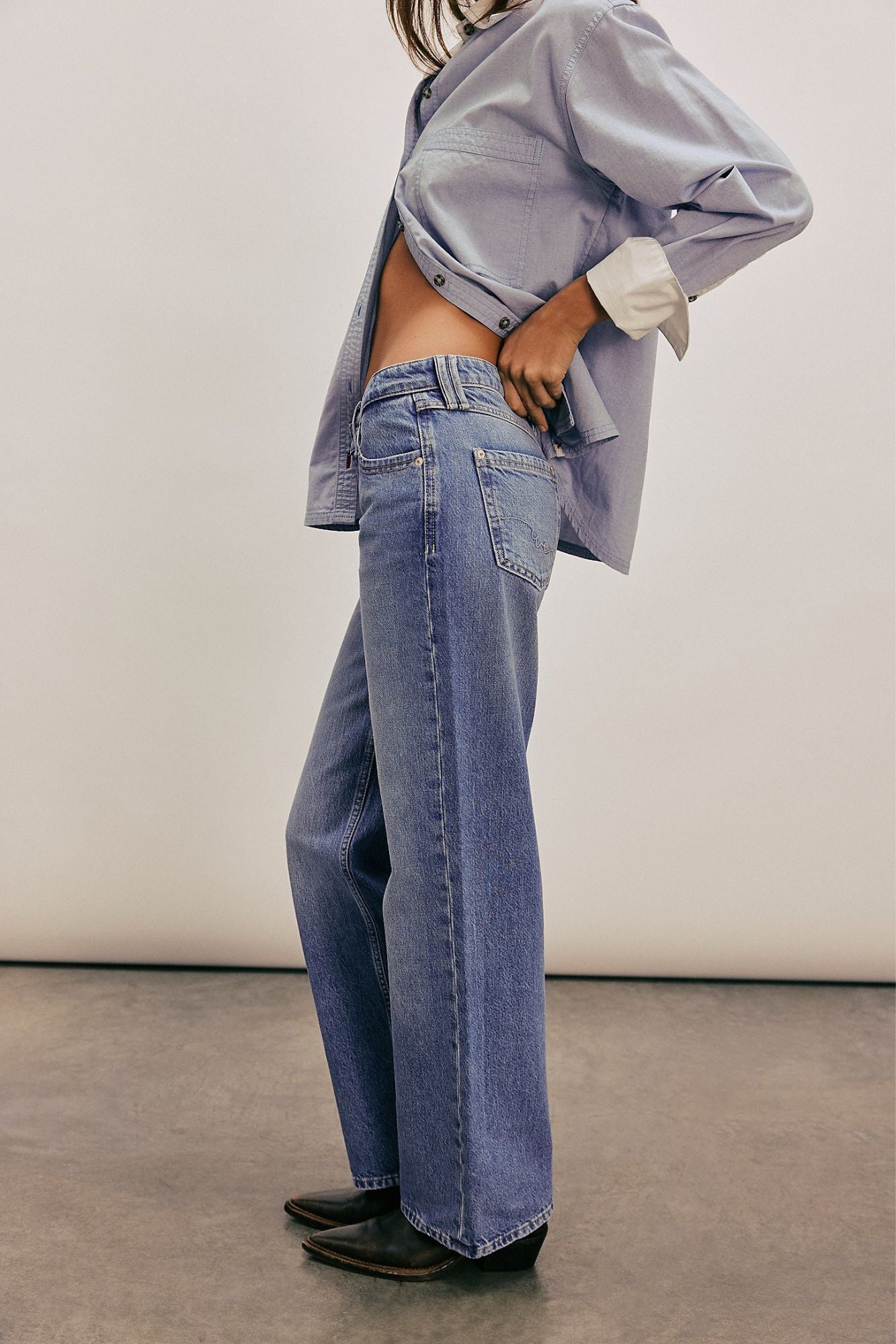 Tennessee Low-Rise Boyfriend Jeans