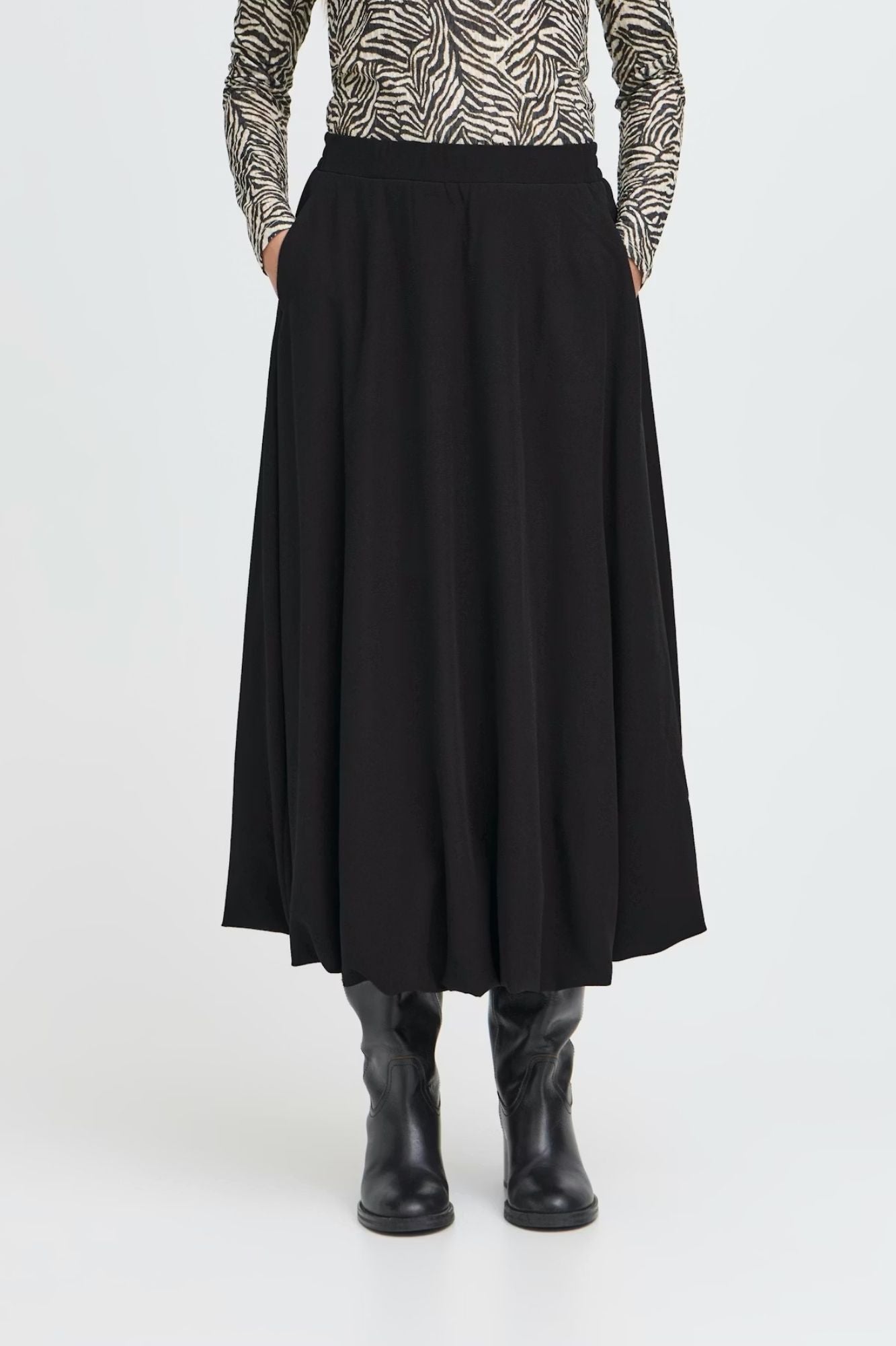 Lirina Skirt