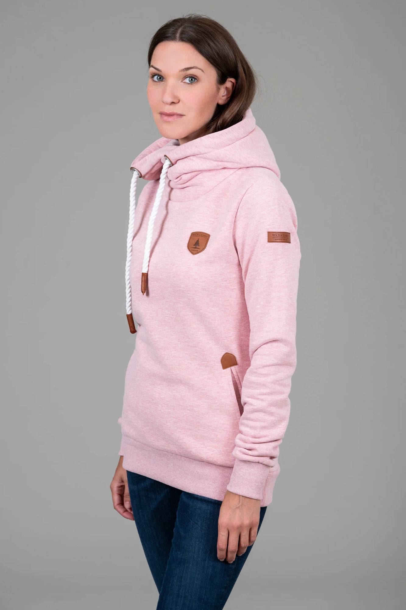 Artemis Pullover Hoodie