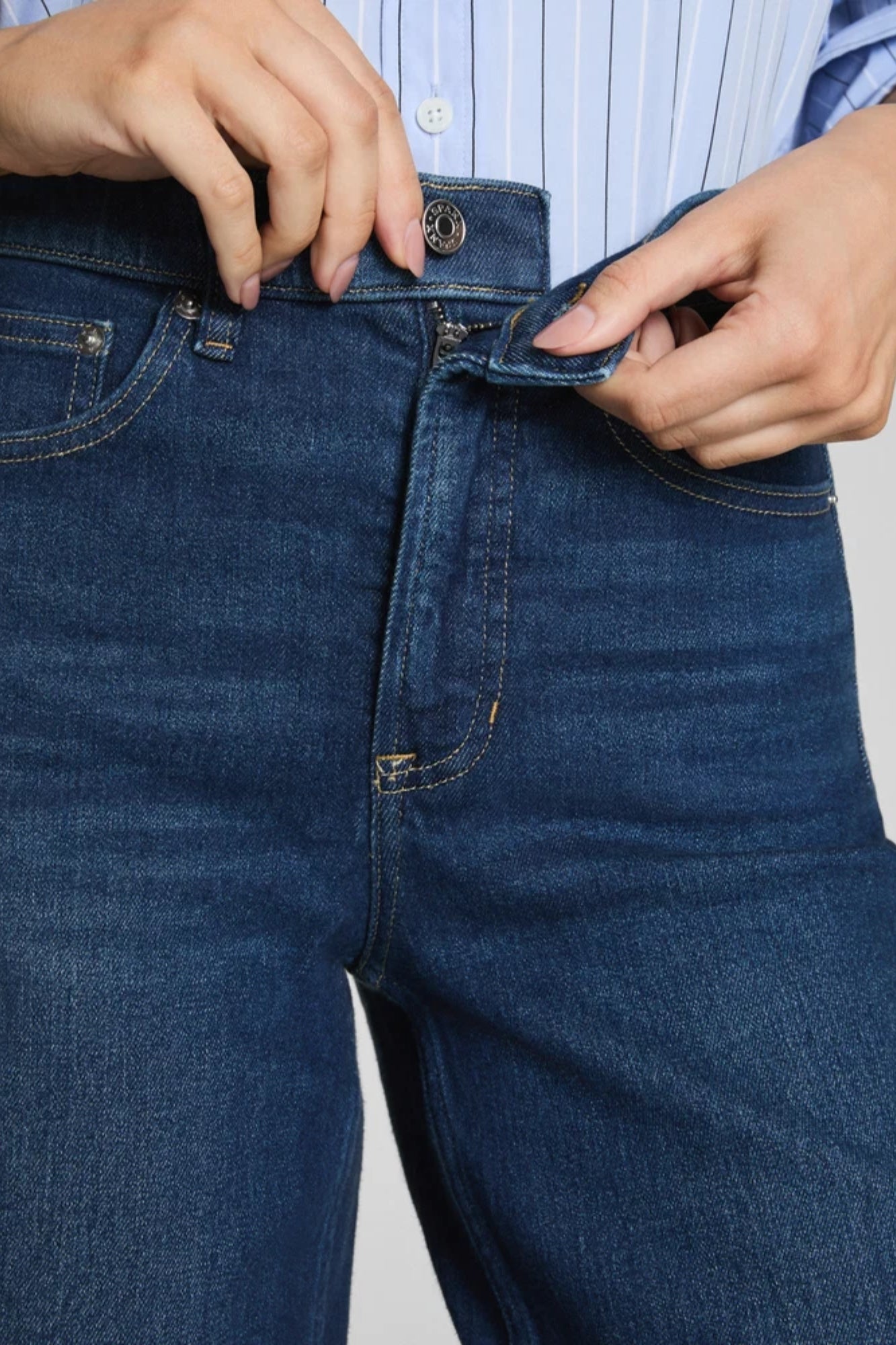 Barrel Leg Jeans