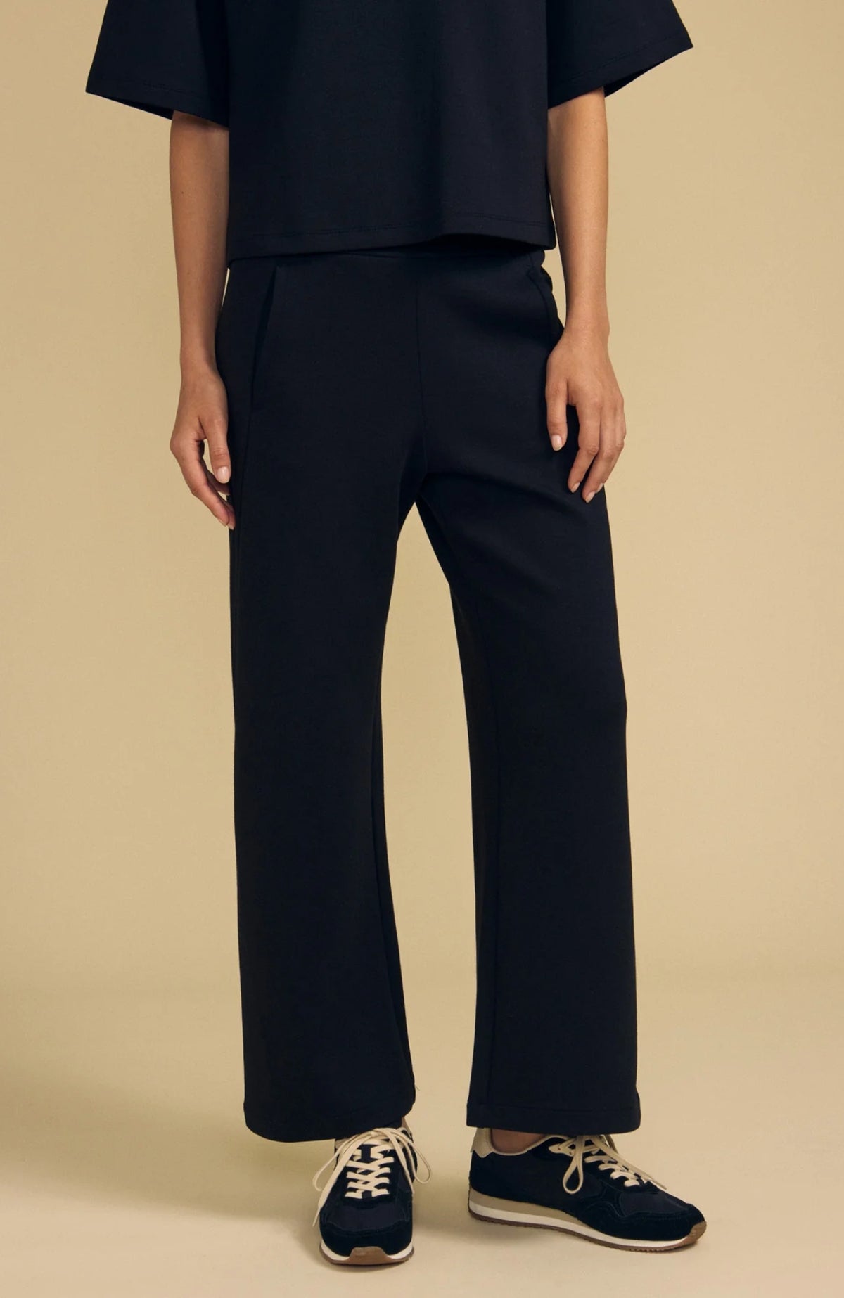 Ara Pant
