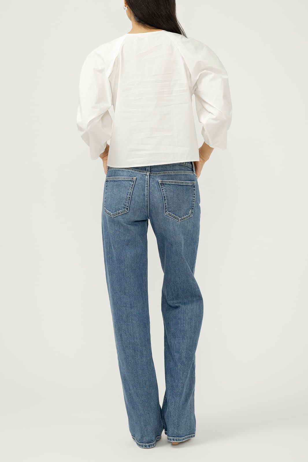 Loose & Low Jean