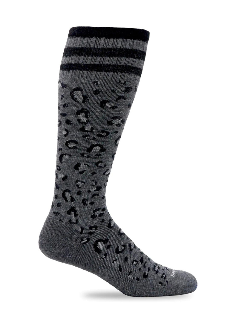 Leopard Moderate Compression Socks