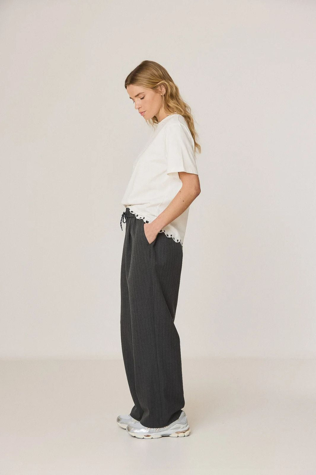 Elastic Waistband Pants
