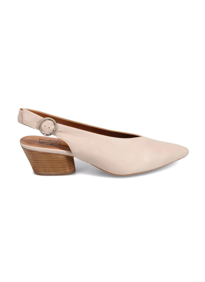 Heidi Flat
