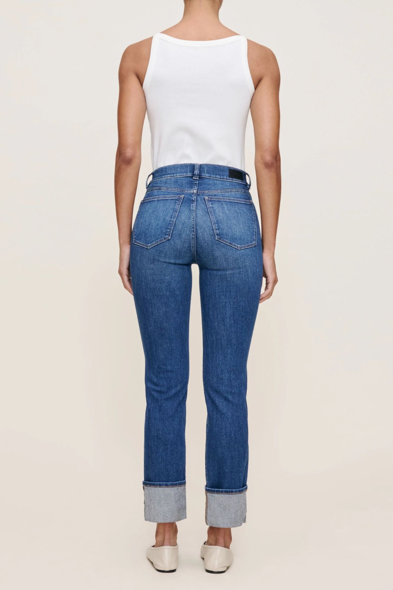 Mara Straight Instasculpt Jeans
