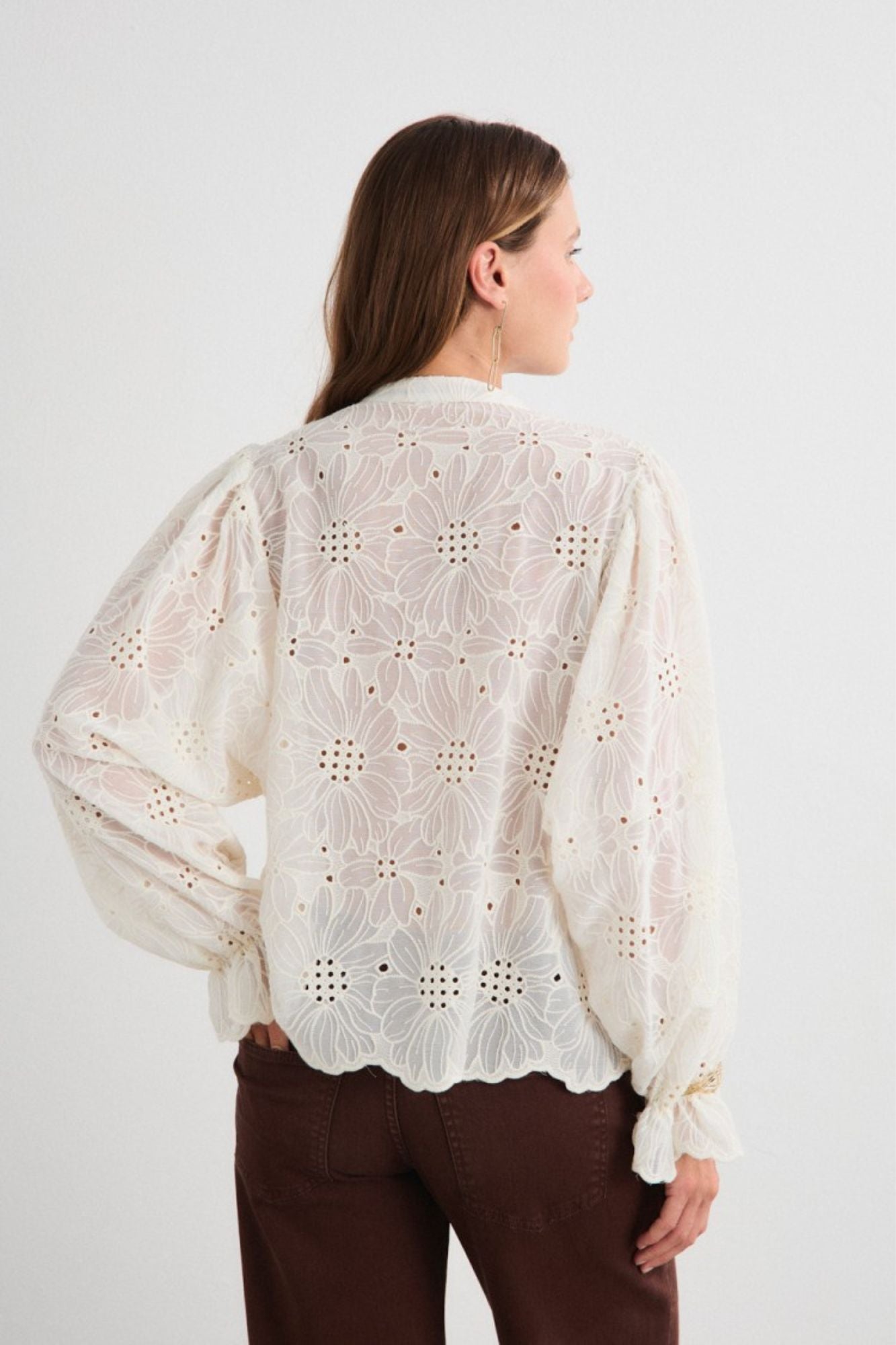 Evelia Romantic Mao Collar Blouse