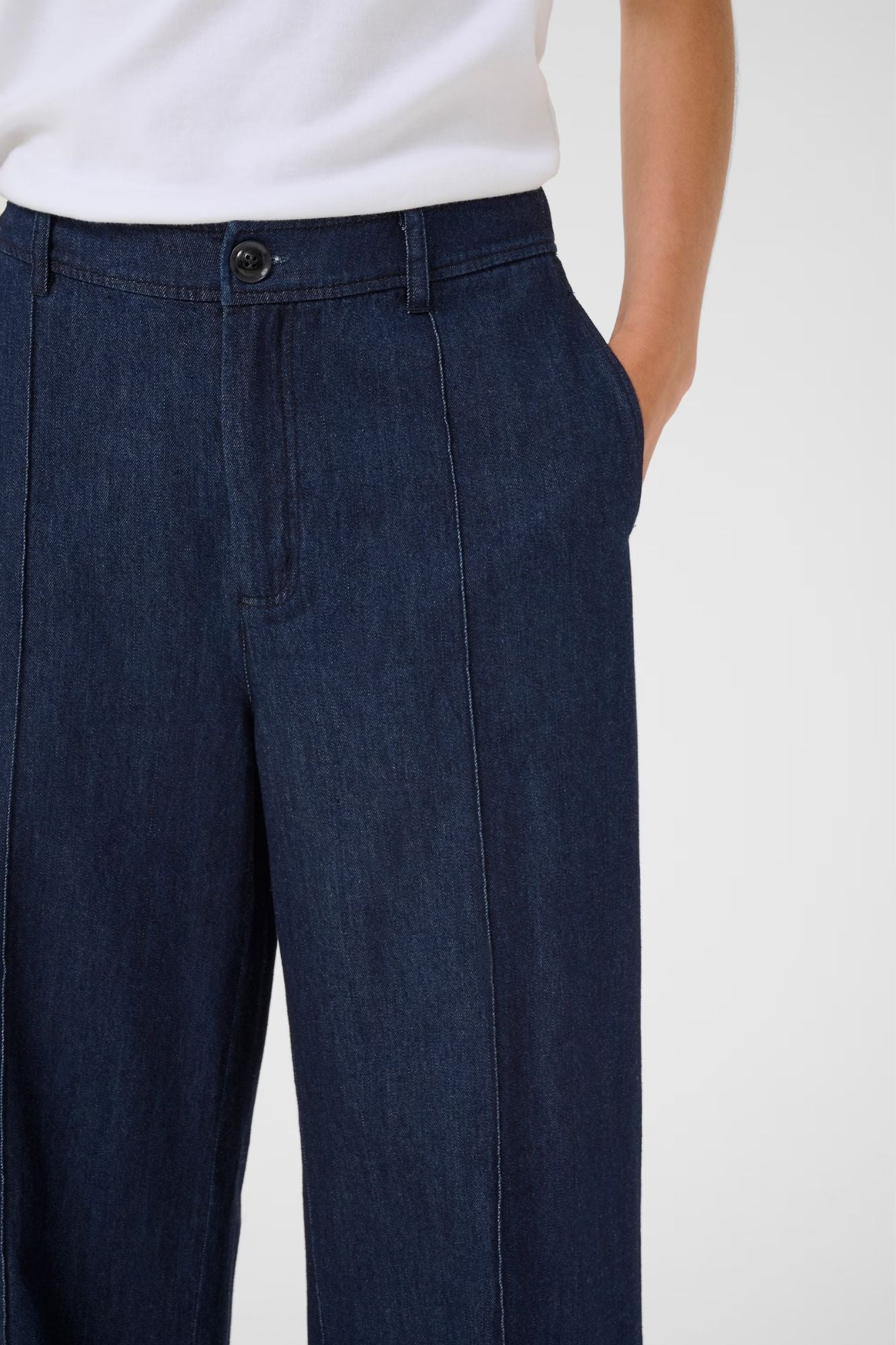 Sarana Denim Pant