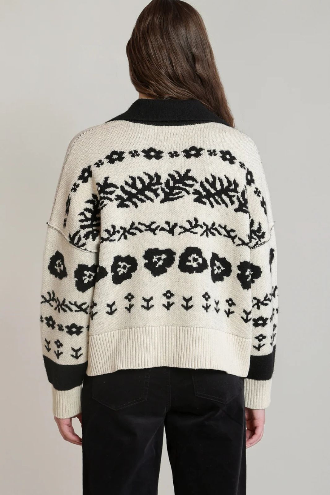 Flower Jacquard Cardigan