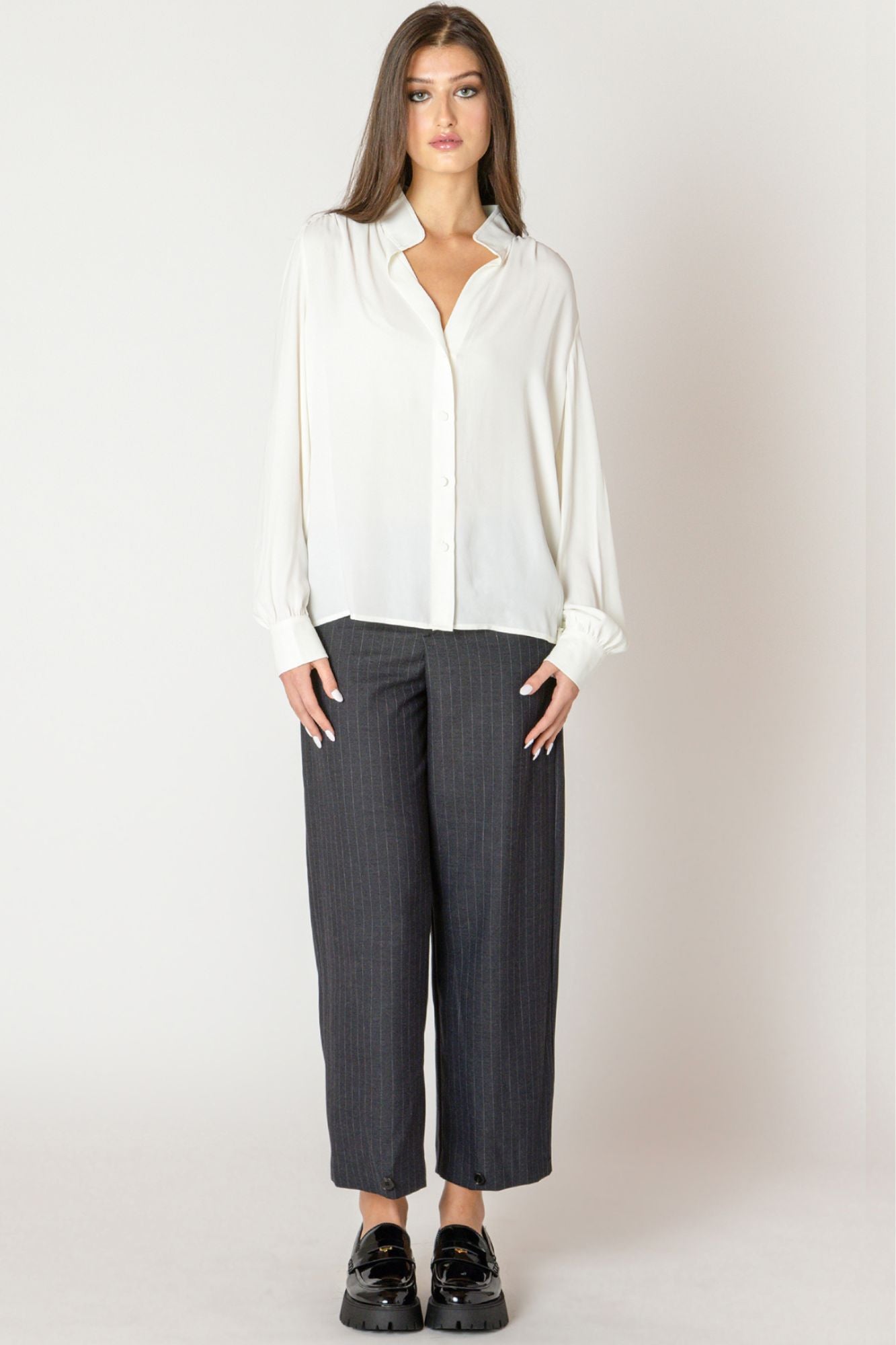 Button Hem Pant