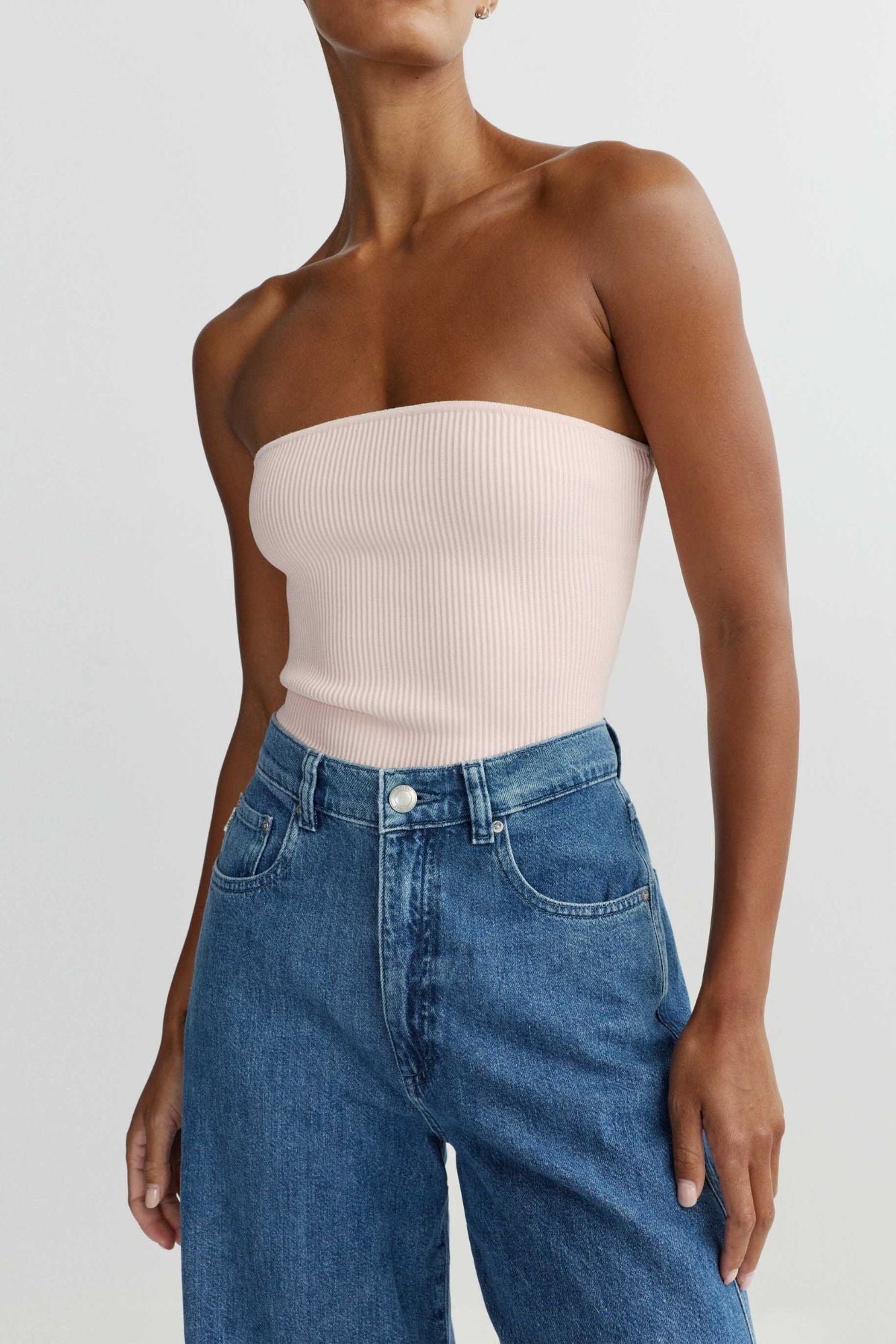 Taylor Relaxed Barrel High Rise Jeans