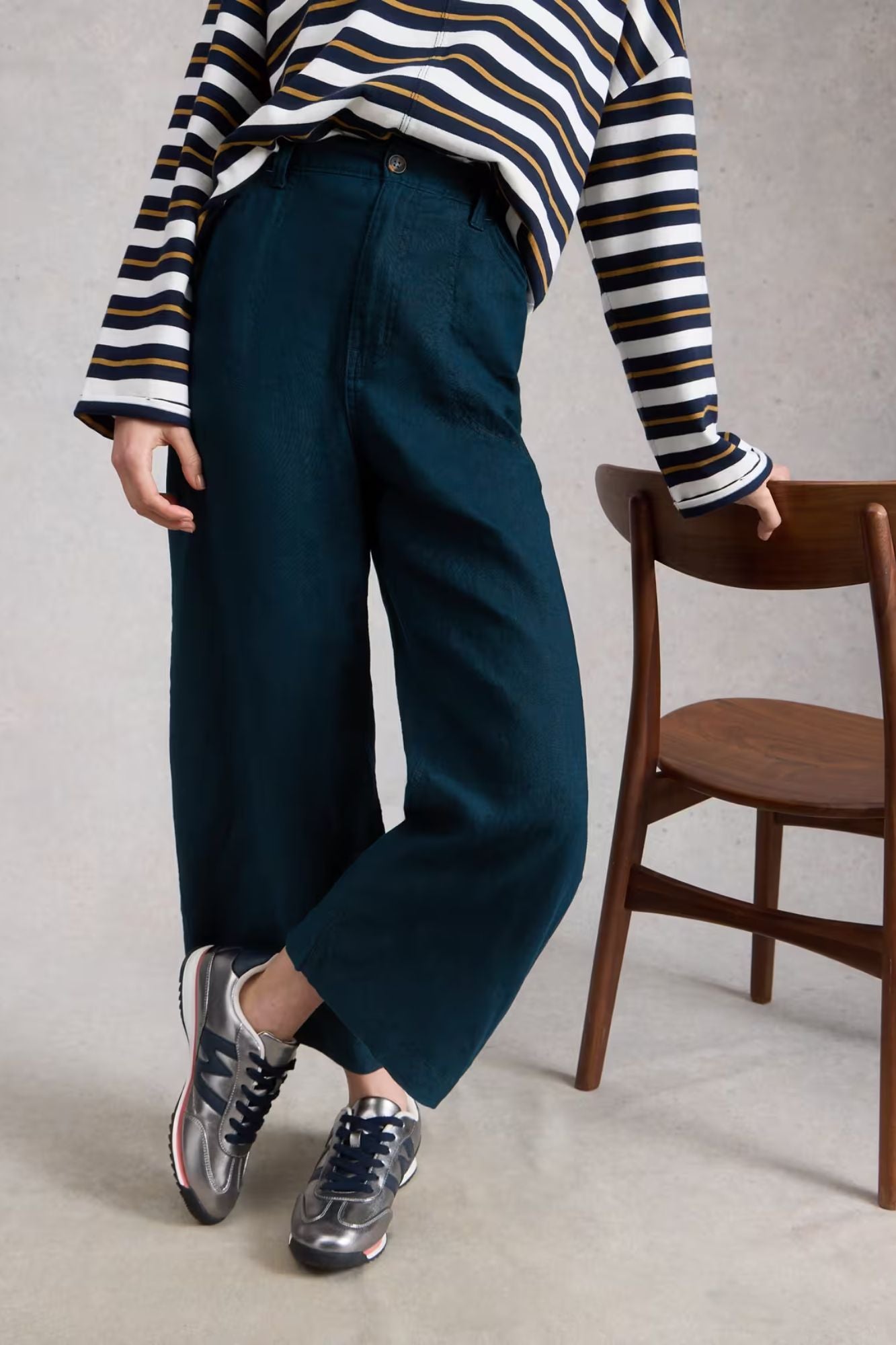 Tia Linen Wide Leg Crop