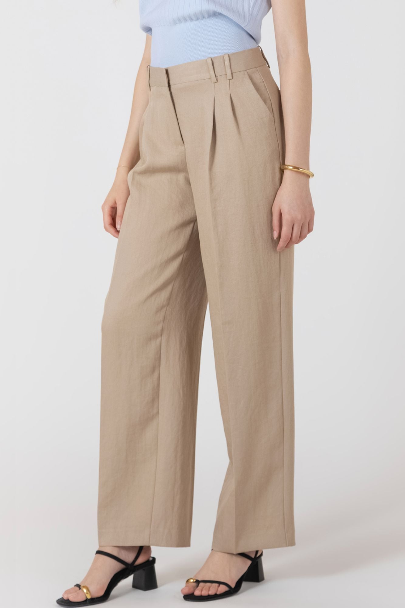 Pleat Detail Straight Pant