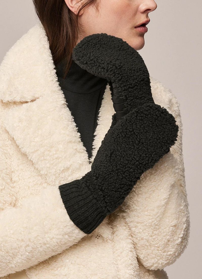 Alina Mittens