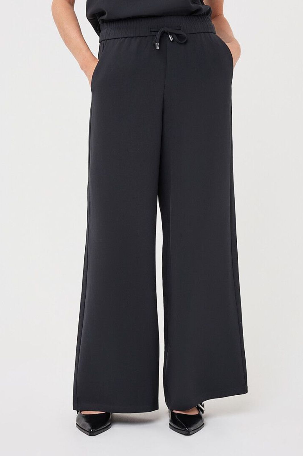 Wide Trousers