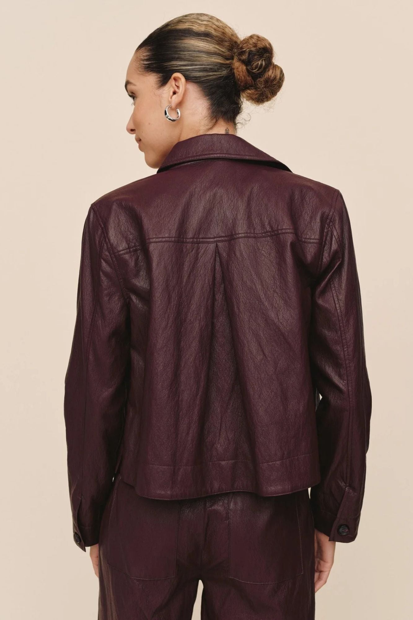 Crop Pocket Button Down