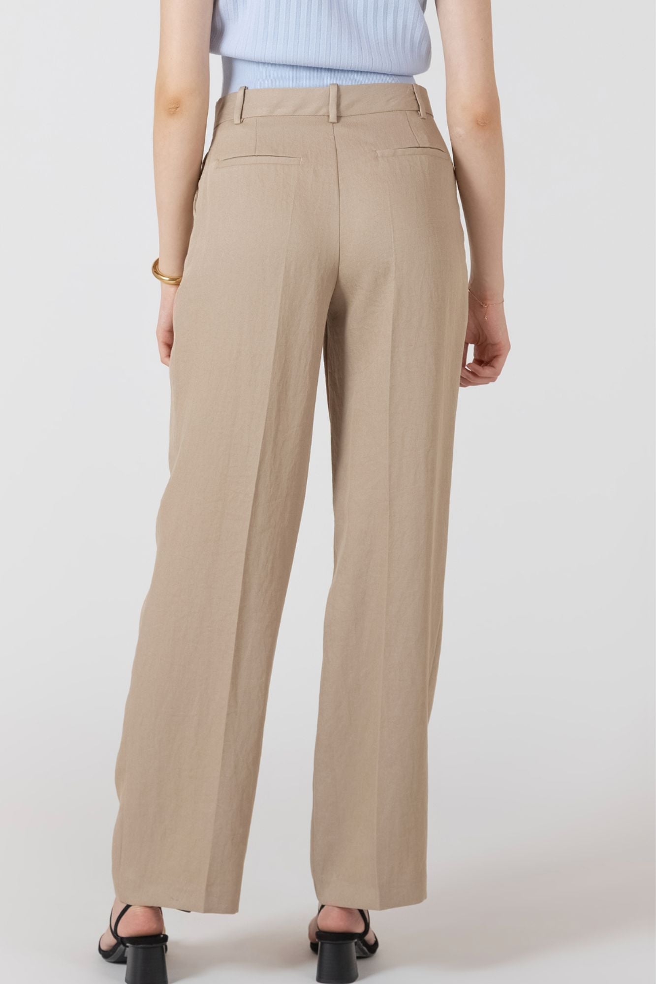 Pleat Detail Straight Pant