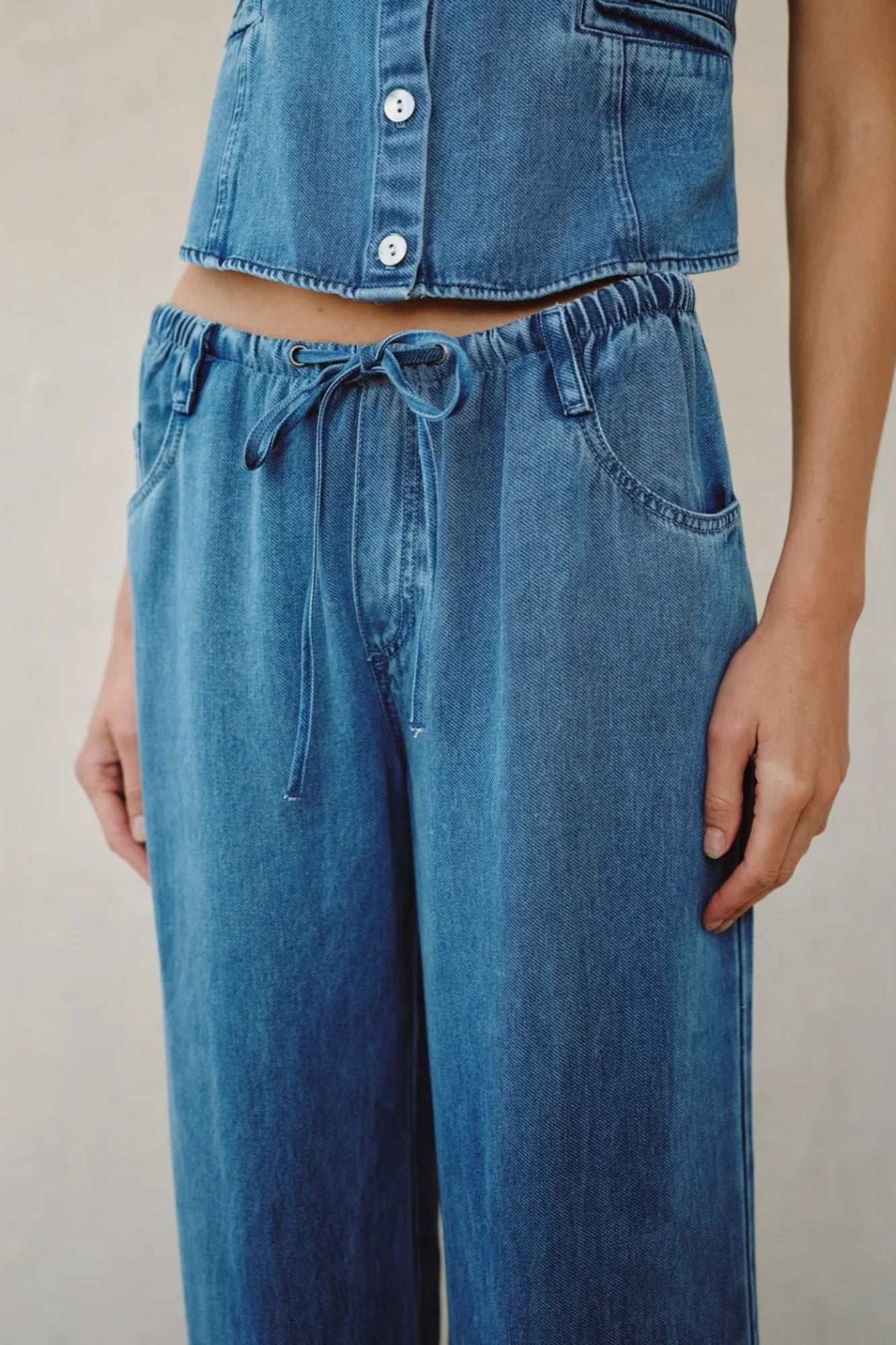 Drawstring Jean
