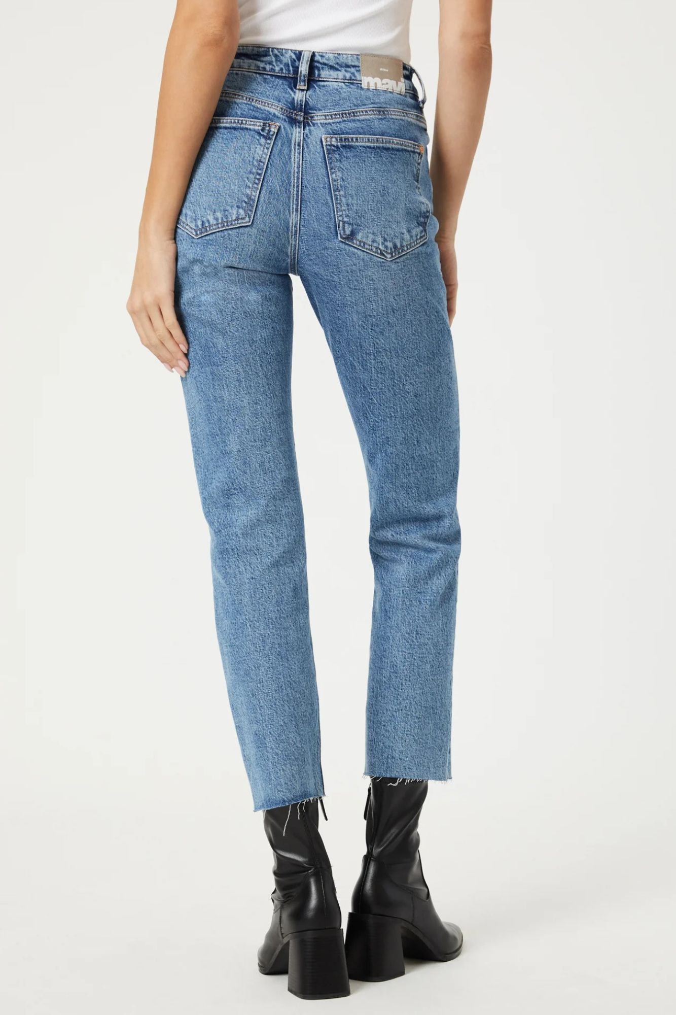 New York Straight Leg Jeans