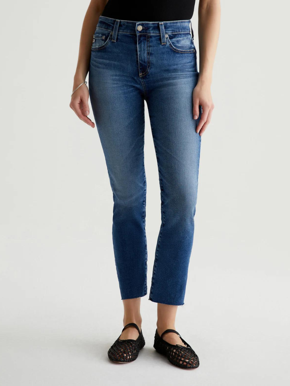Mari High-Rise Slim Straight Crop