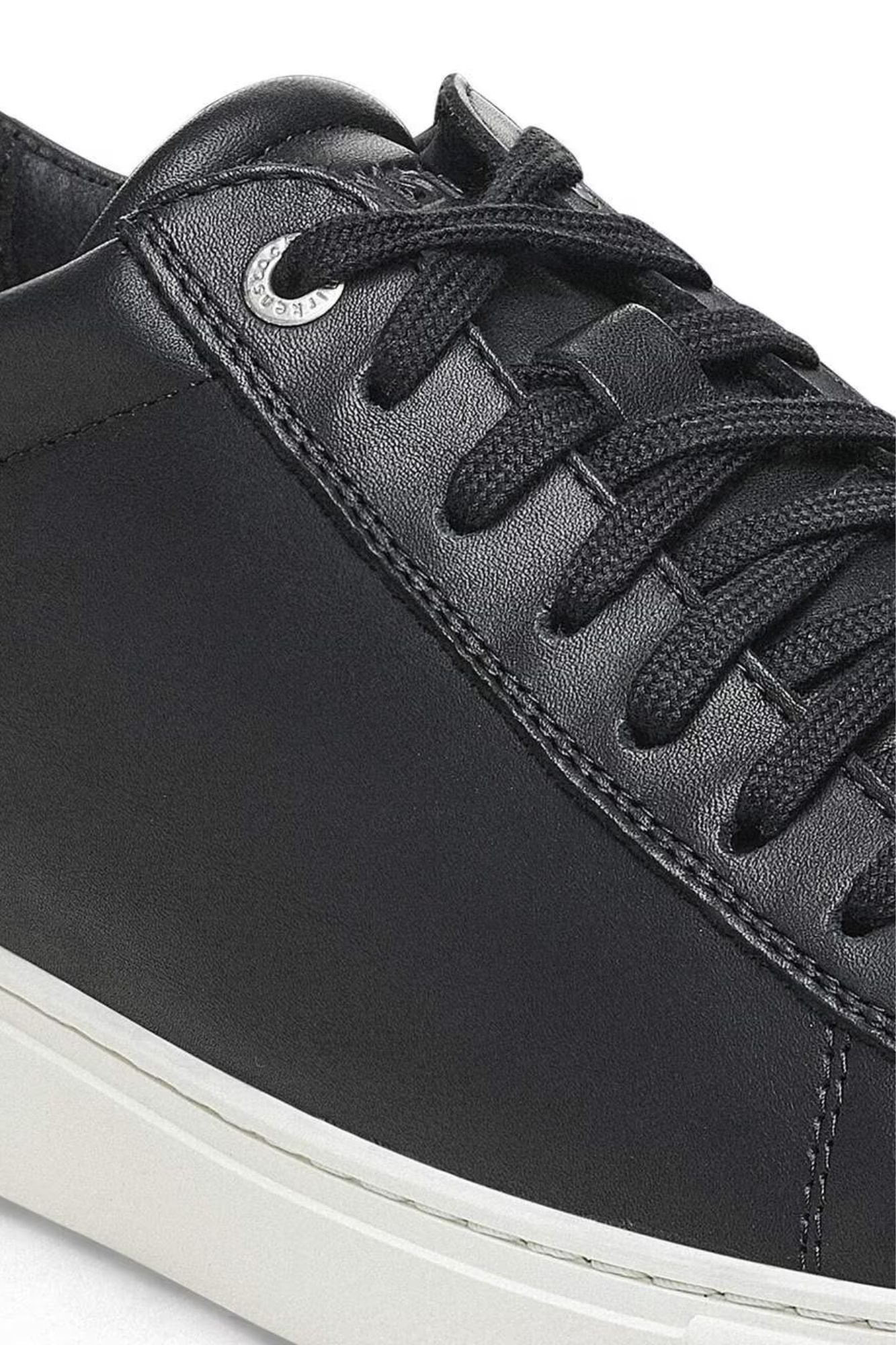 Bend Low Leather  | Regular