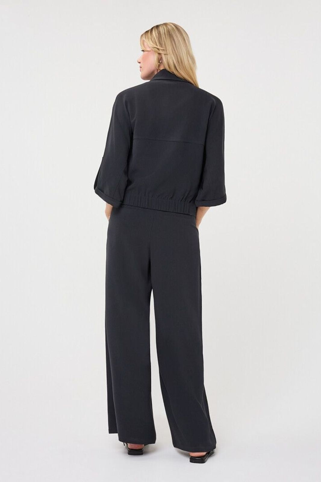 Short Sleeve Jacket
