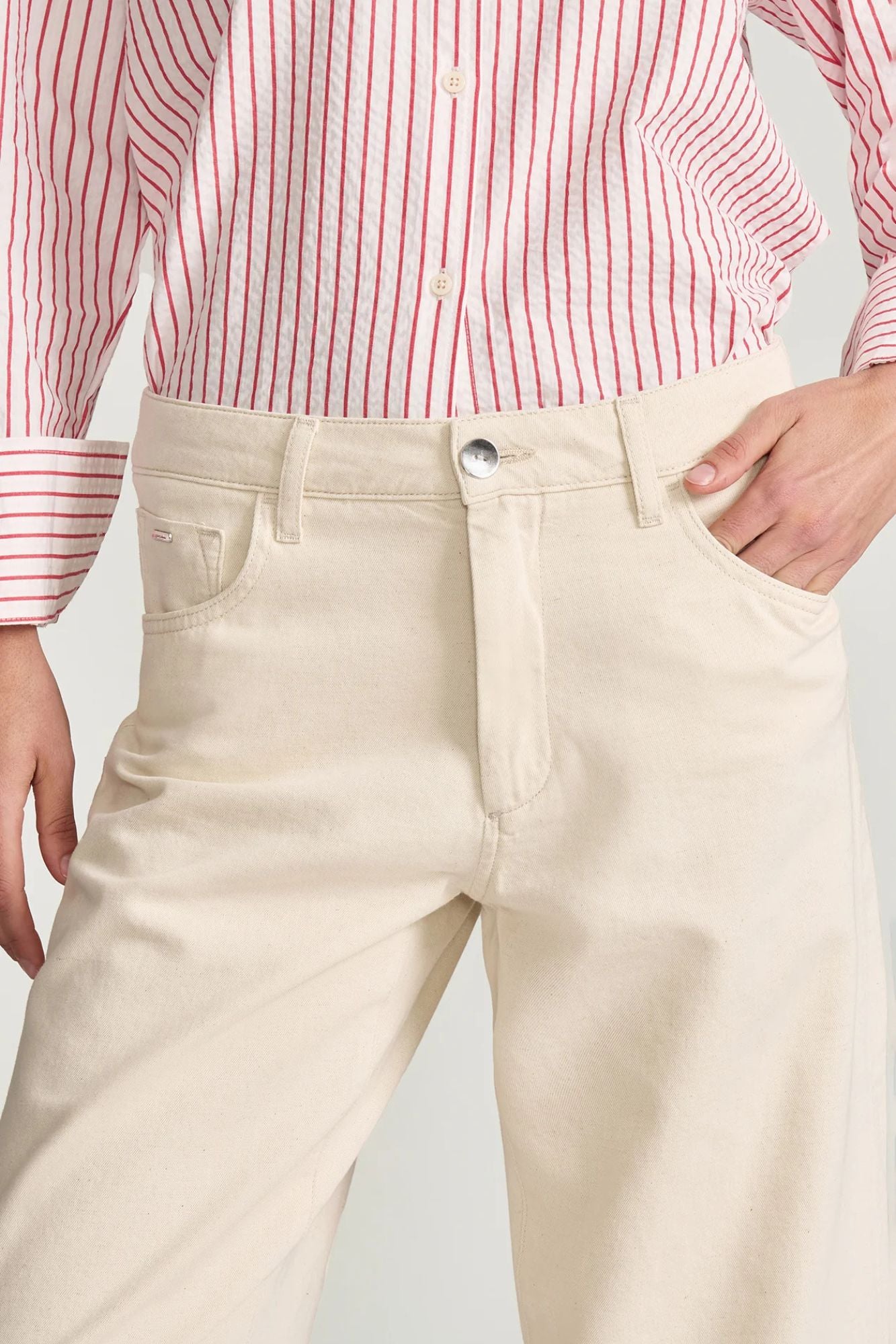 Leila High- Rise Baggy Jean