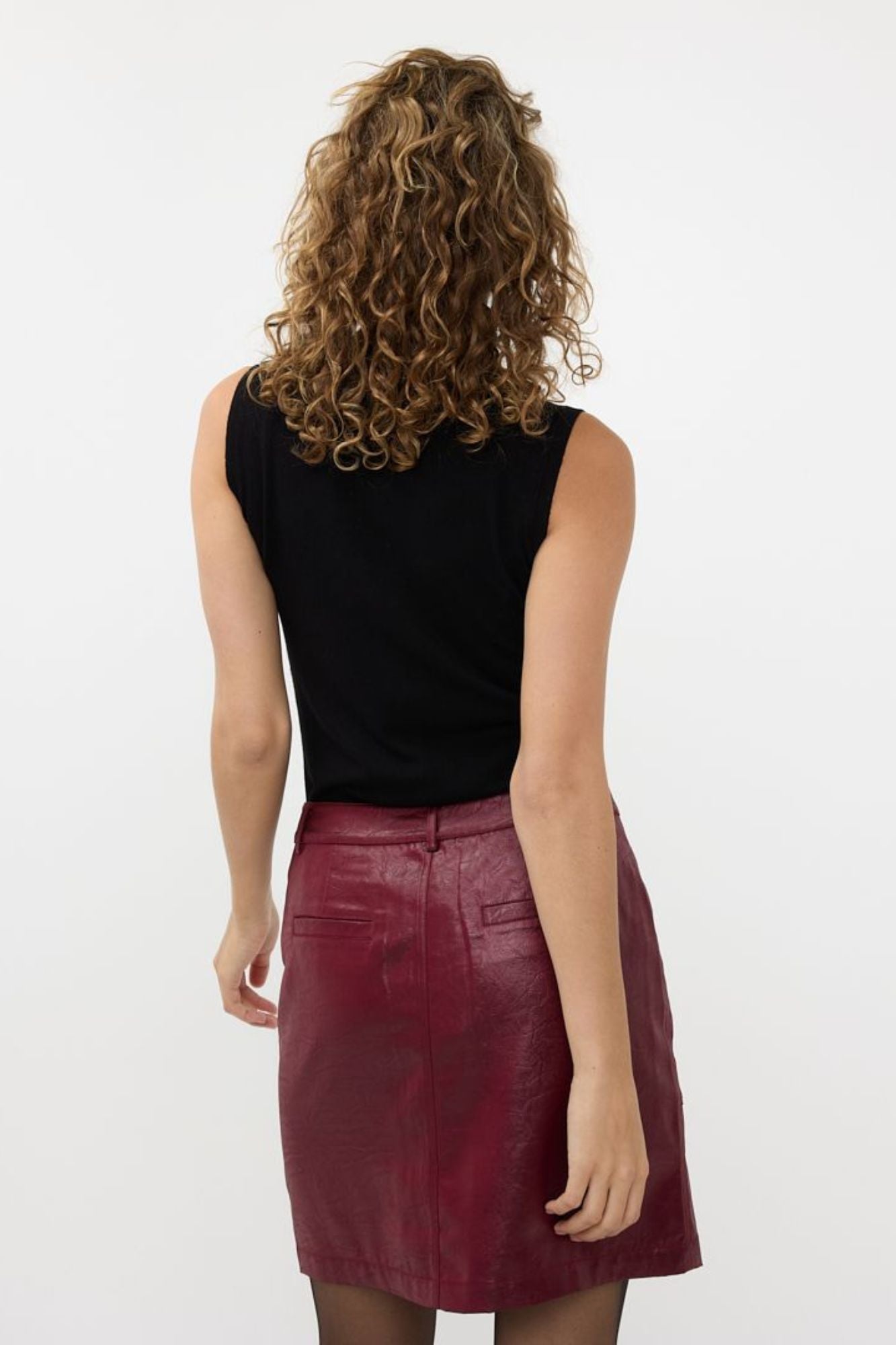 Knit Sleeveless Turtleneck