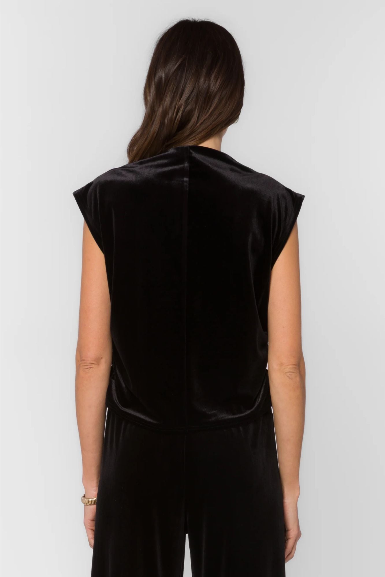 Lavali Velvet Top
