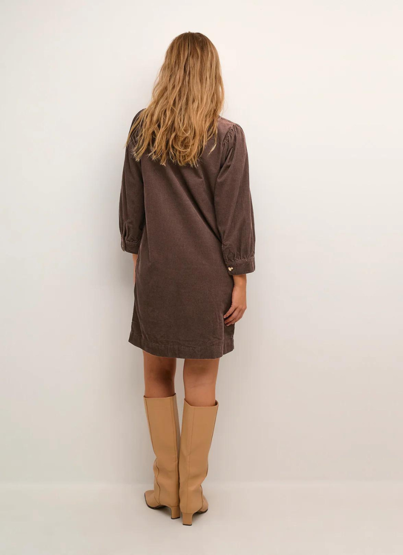 Robe Lina