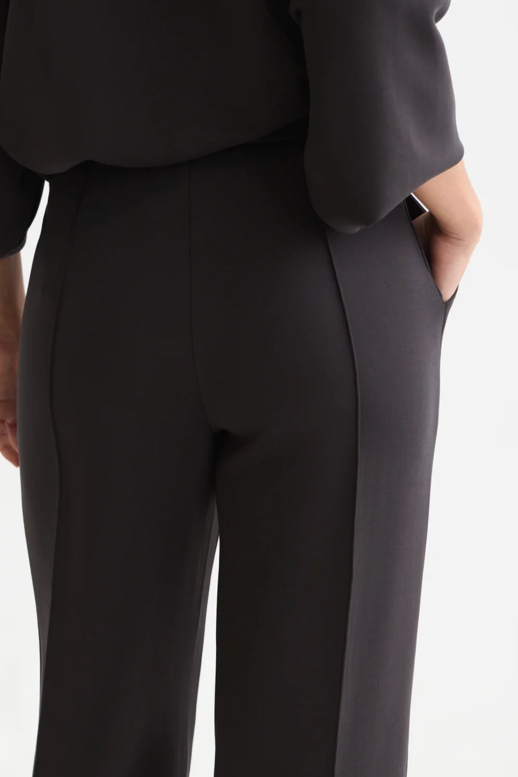 Tencel Tailored Sweatpants