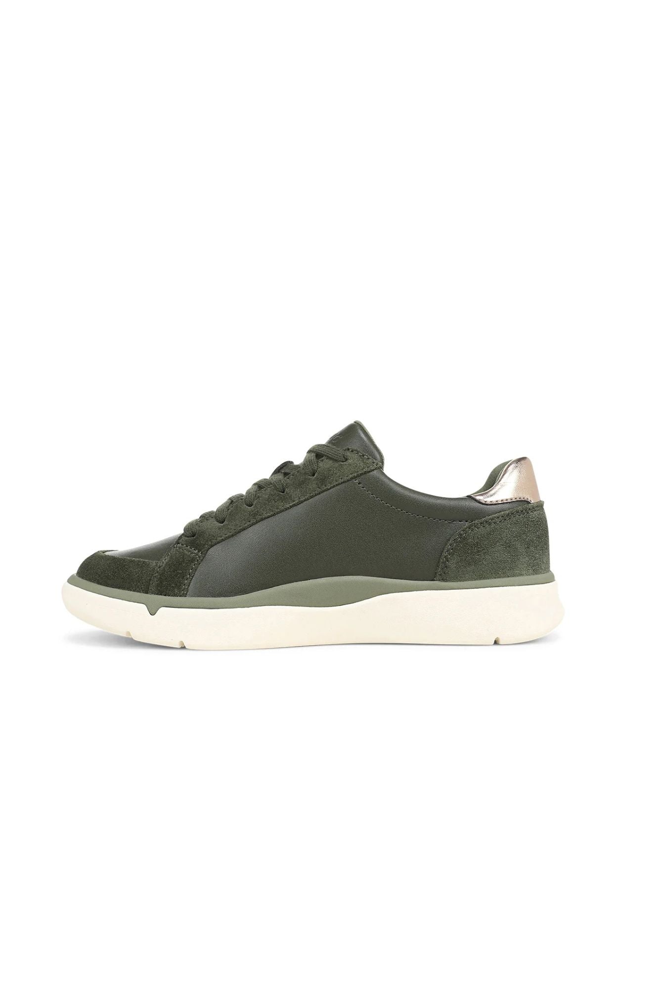 City Walk AXS Sneaker