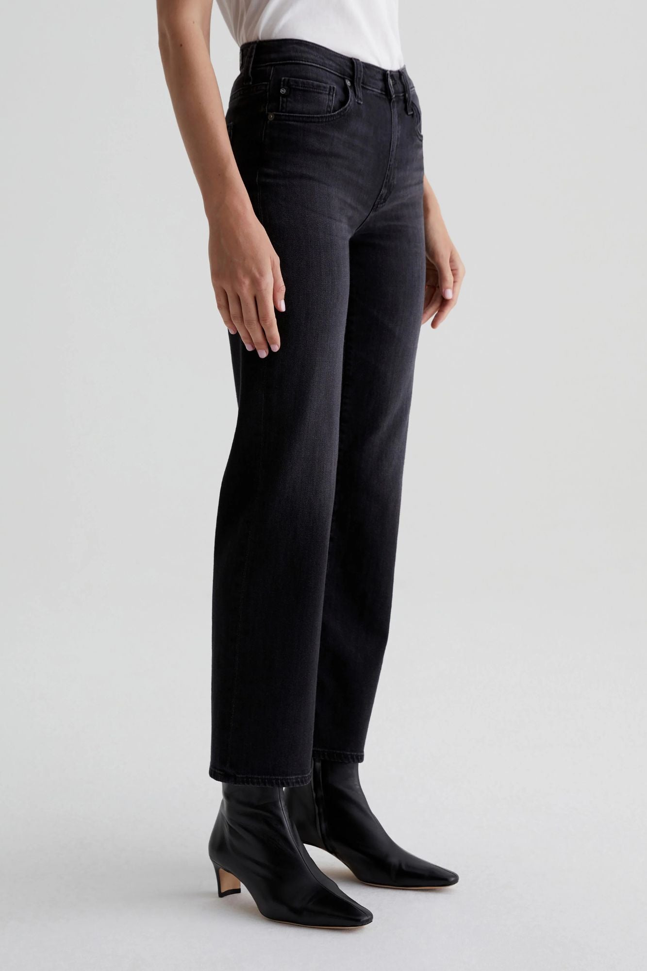 Brinley Mid-Rise Straight