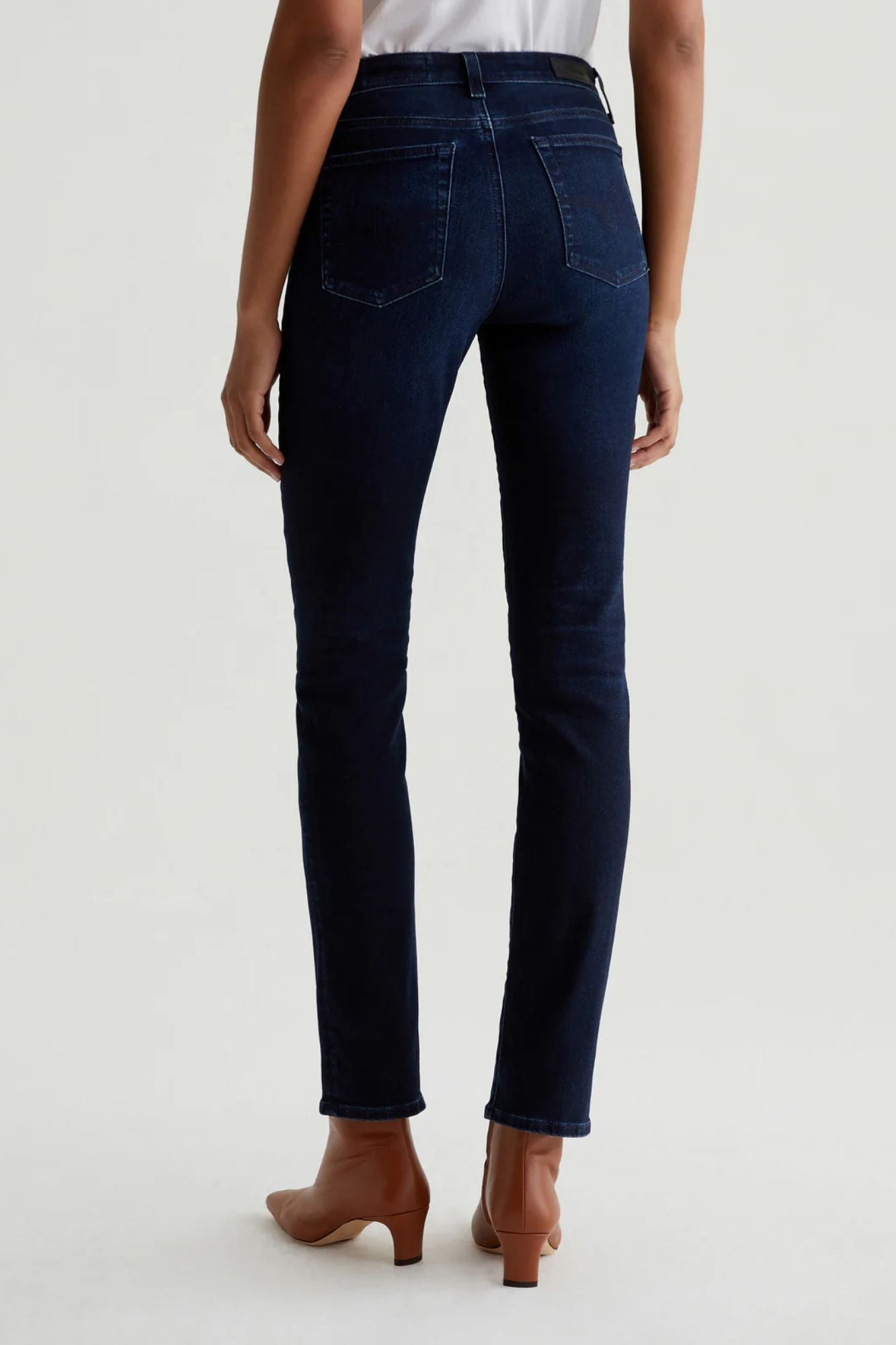 Mari Mid-Rise Slim Straight
