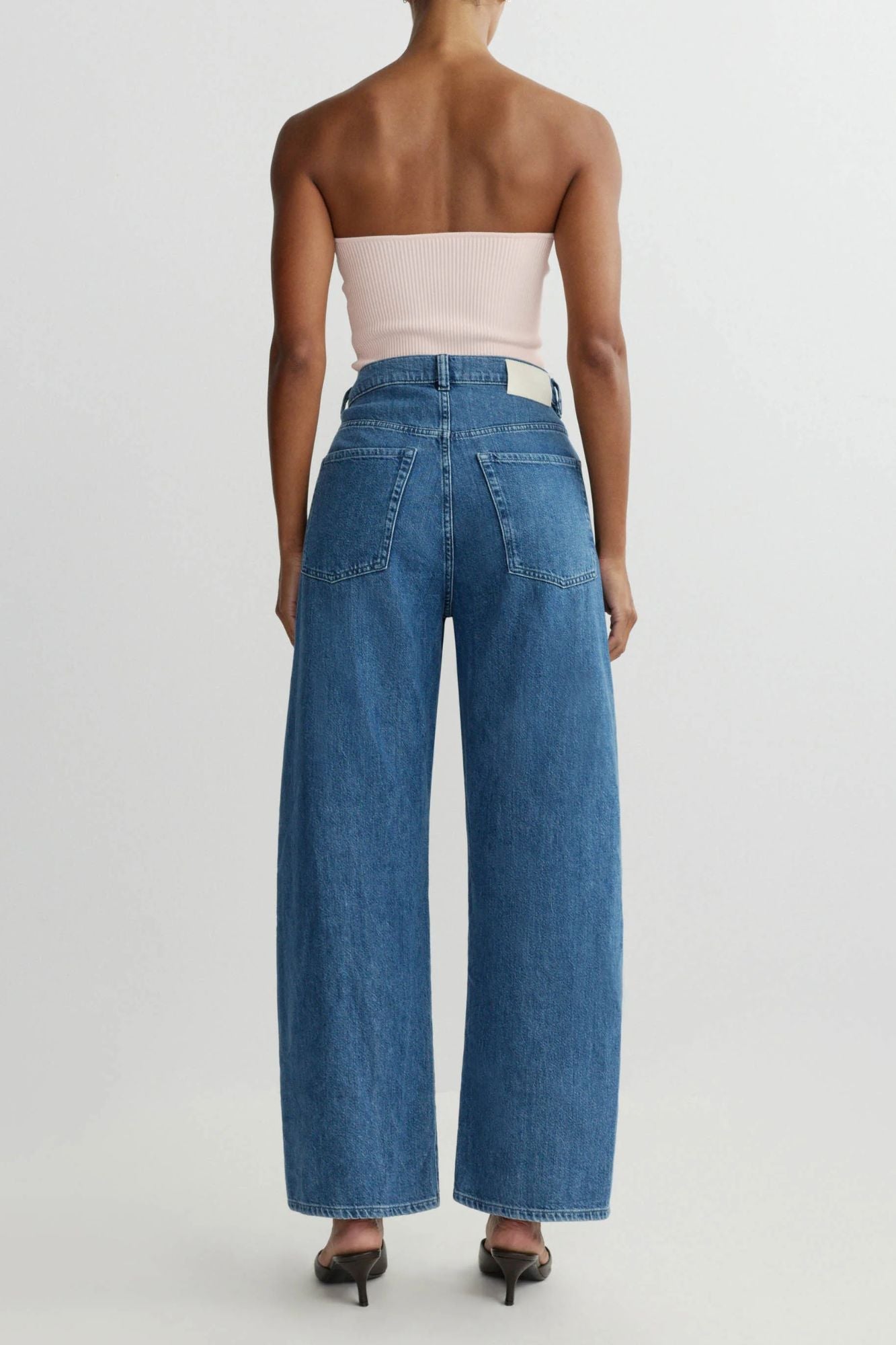 Taylor Relaxed Barrel High Rise Jeans