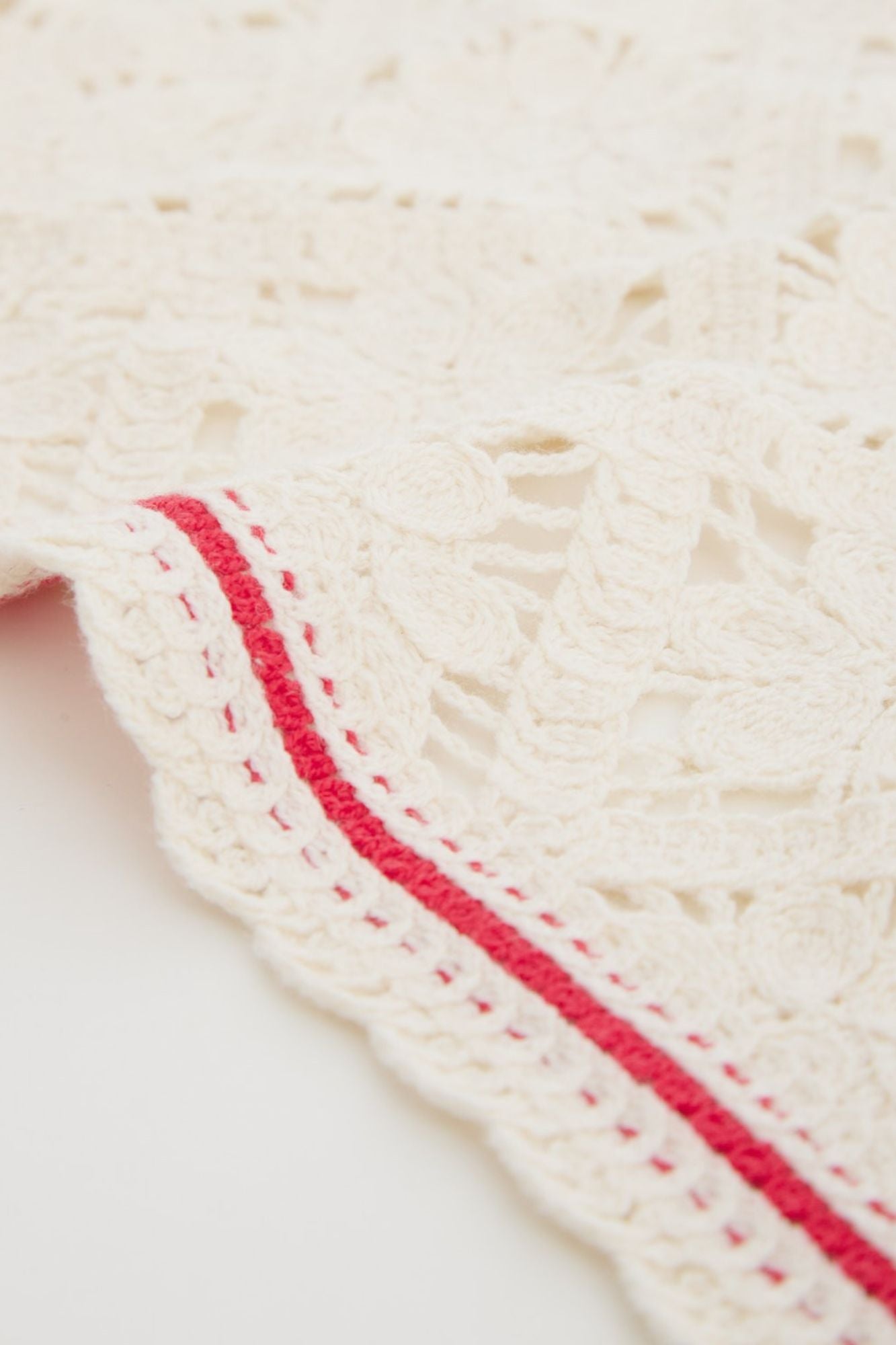 Crochet Shawl with Contrasting Trim