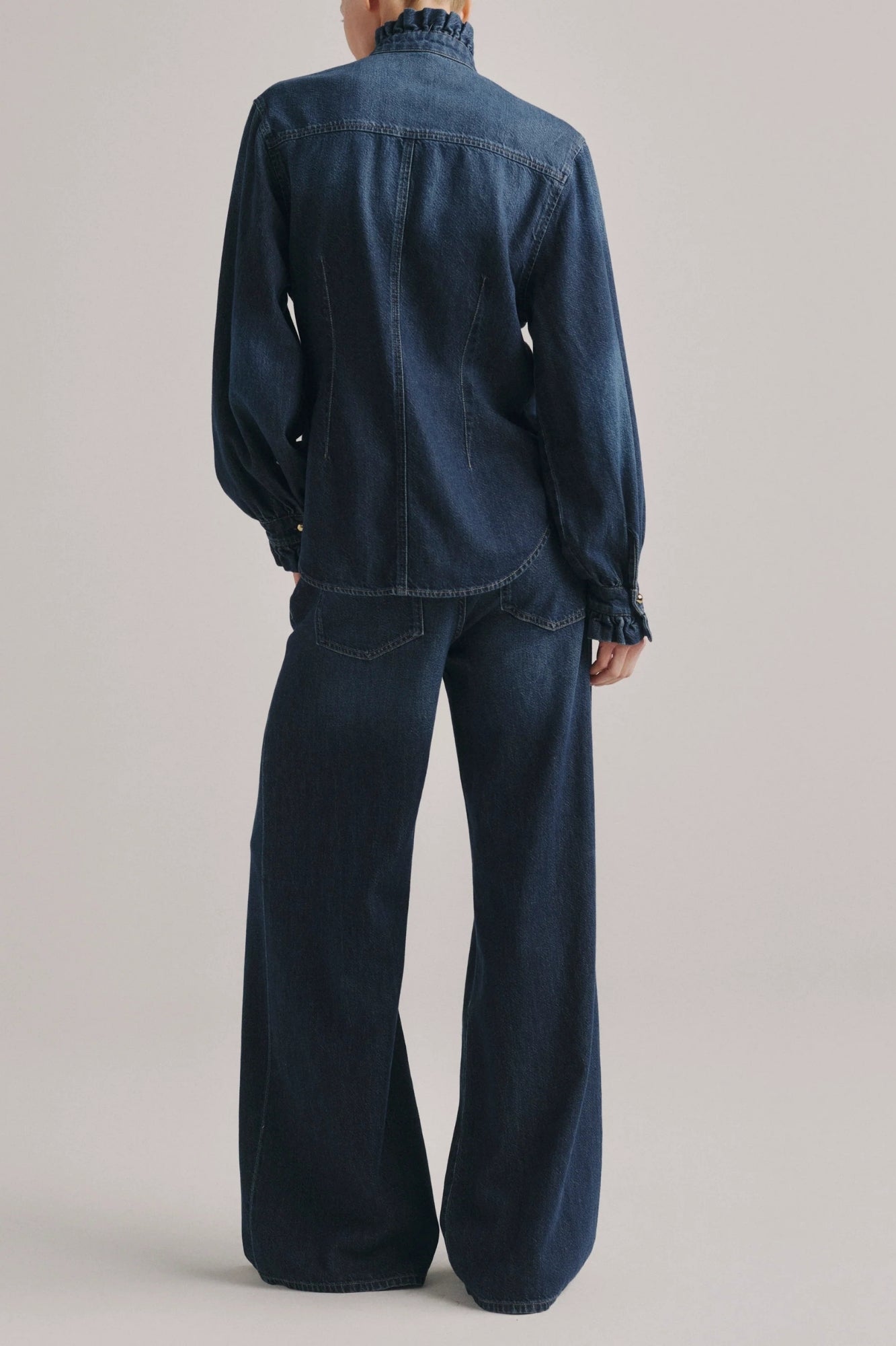 Alex Baggy Wide Leg Low Rise 32"