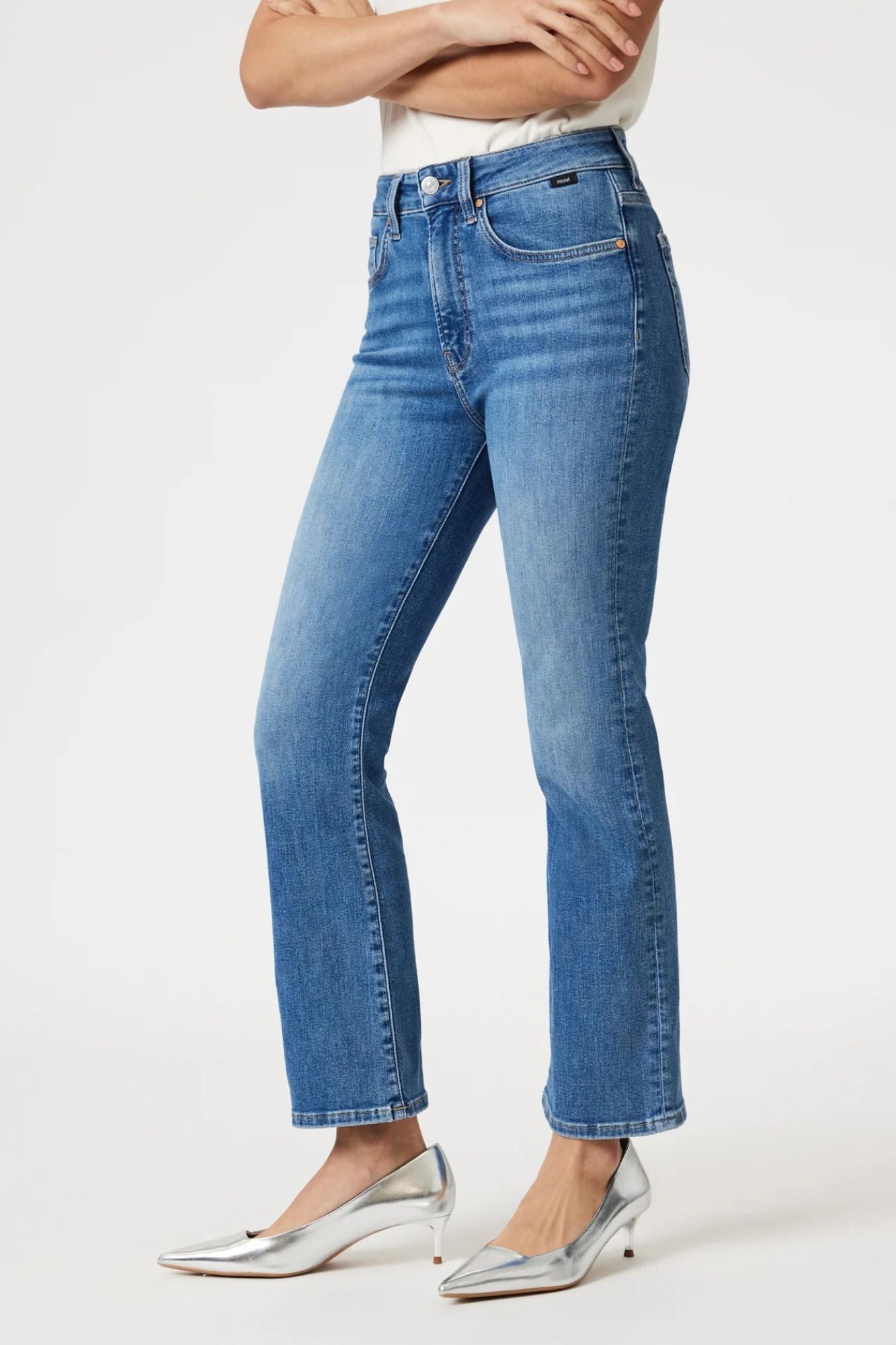 Anika Cropped Flare Jeans