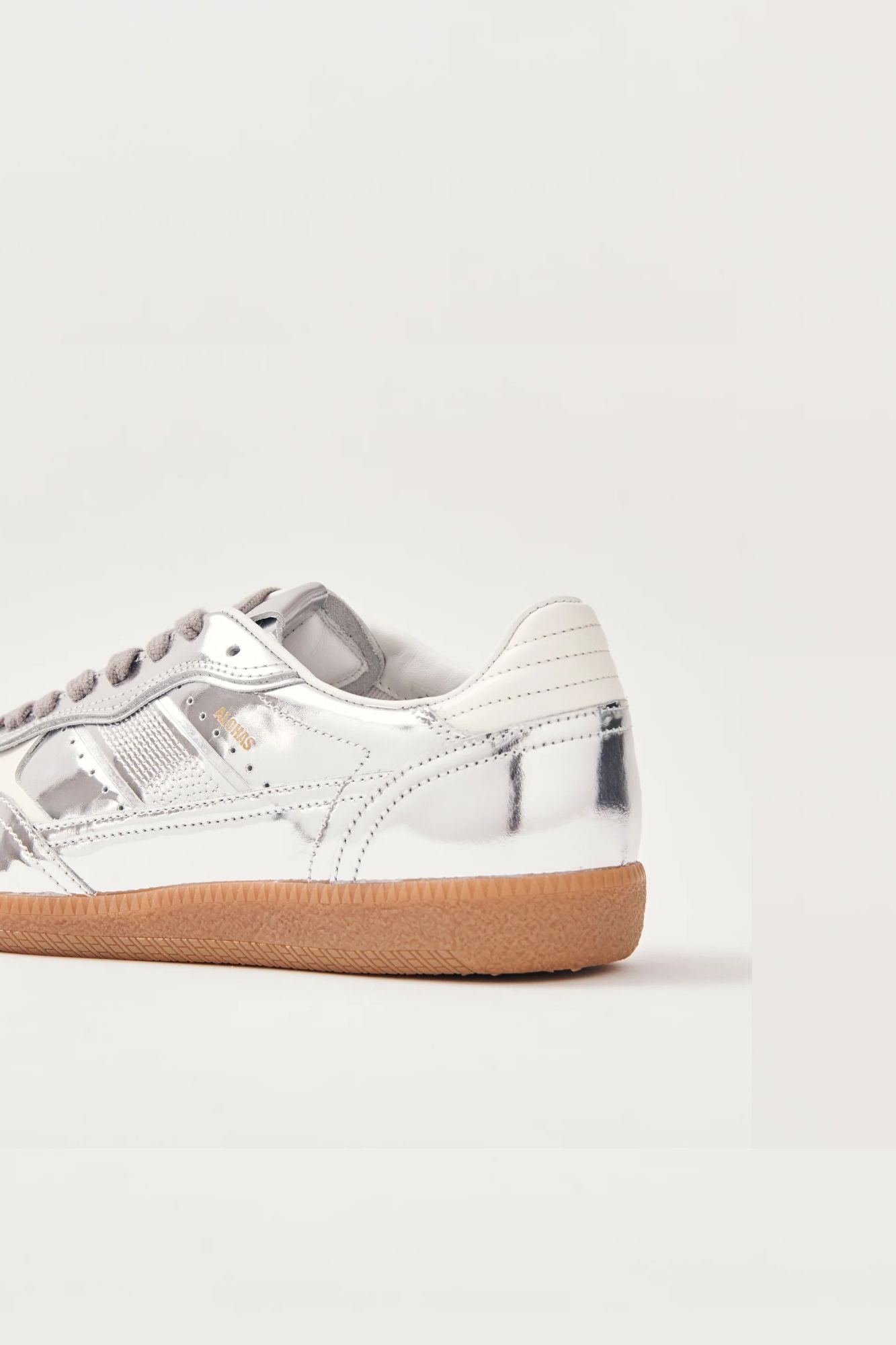 TB.490 Rife Shimmer Leather Sneaker