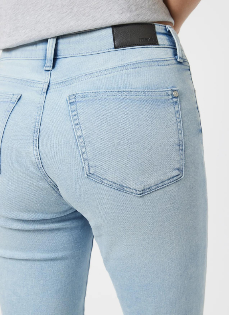 Kathleen Slim Boyfriend | Bleach Feather Blue