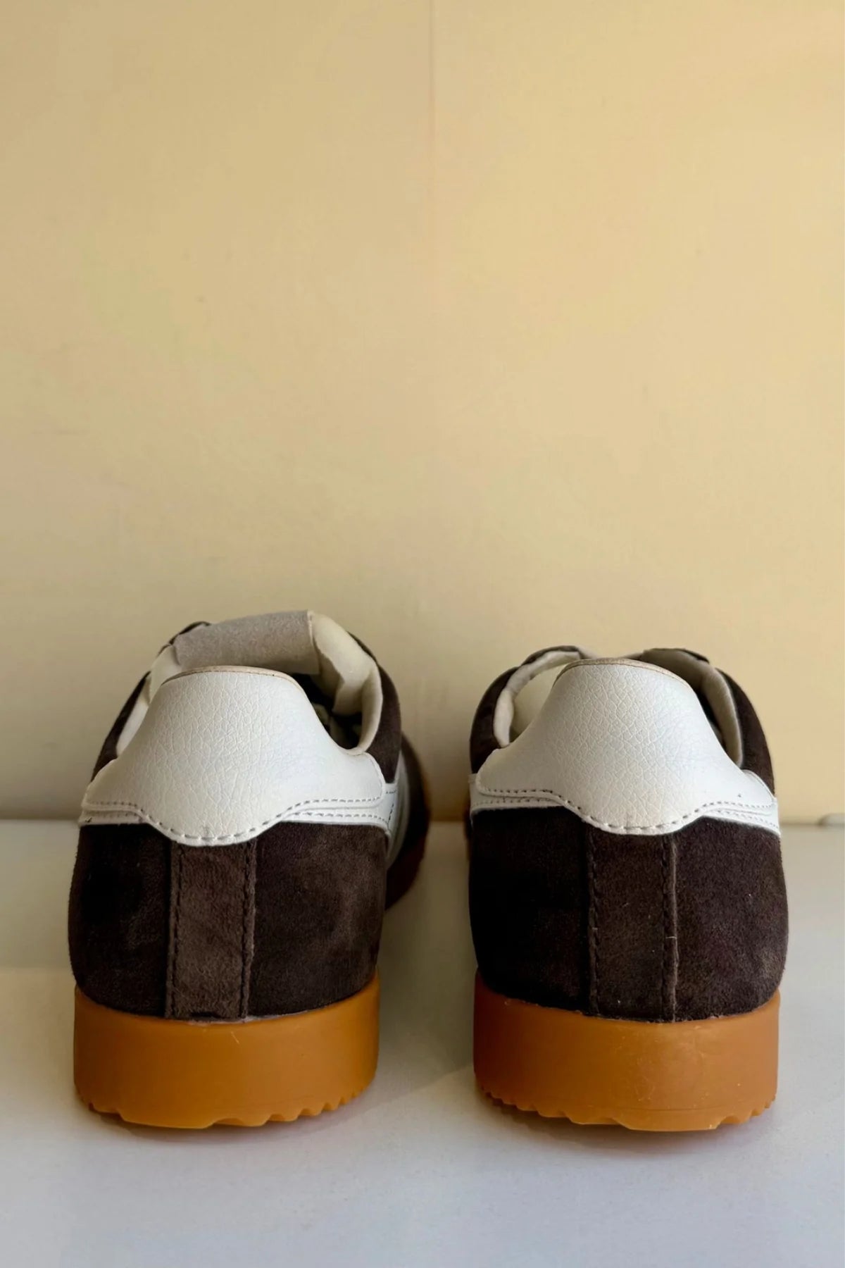 Elan Sneaker