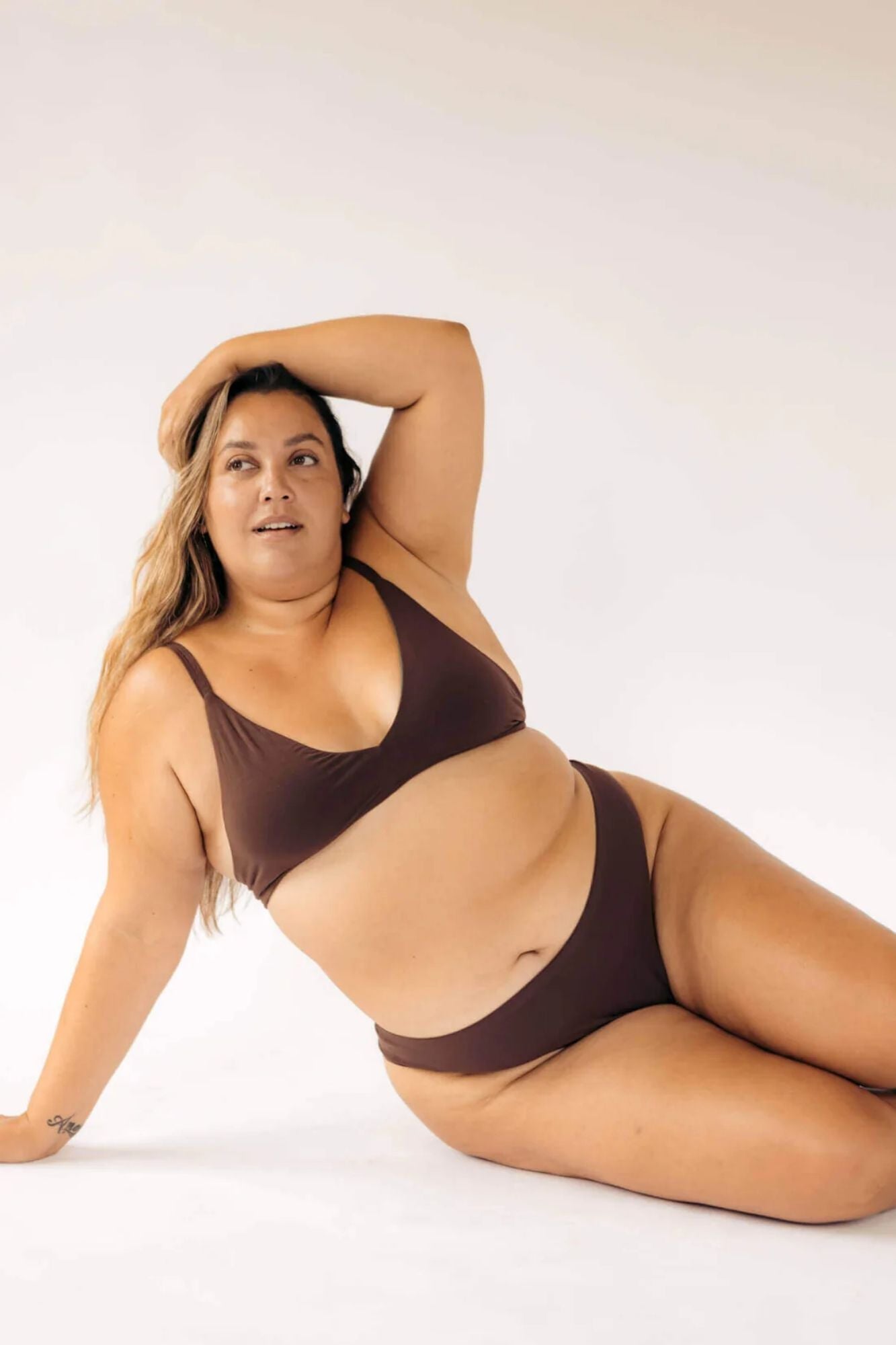 Seamless Low-Mid Rise Mineral Thong I Brown