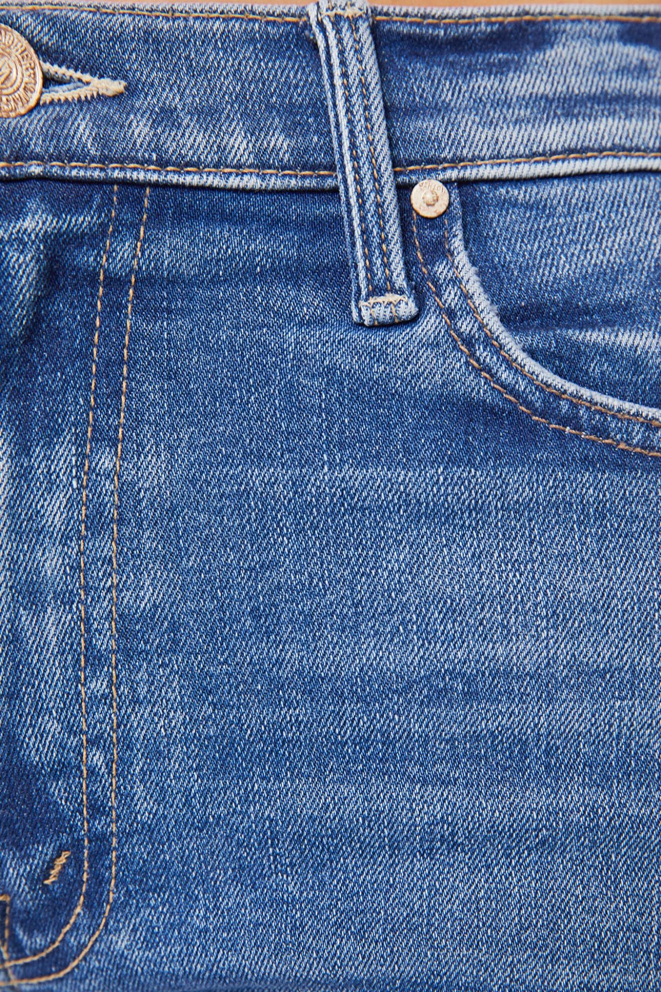 The Mid Rise Rider Hover