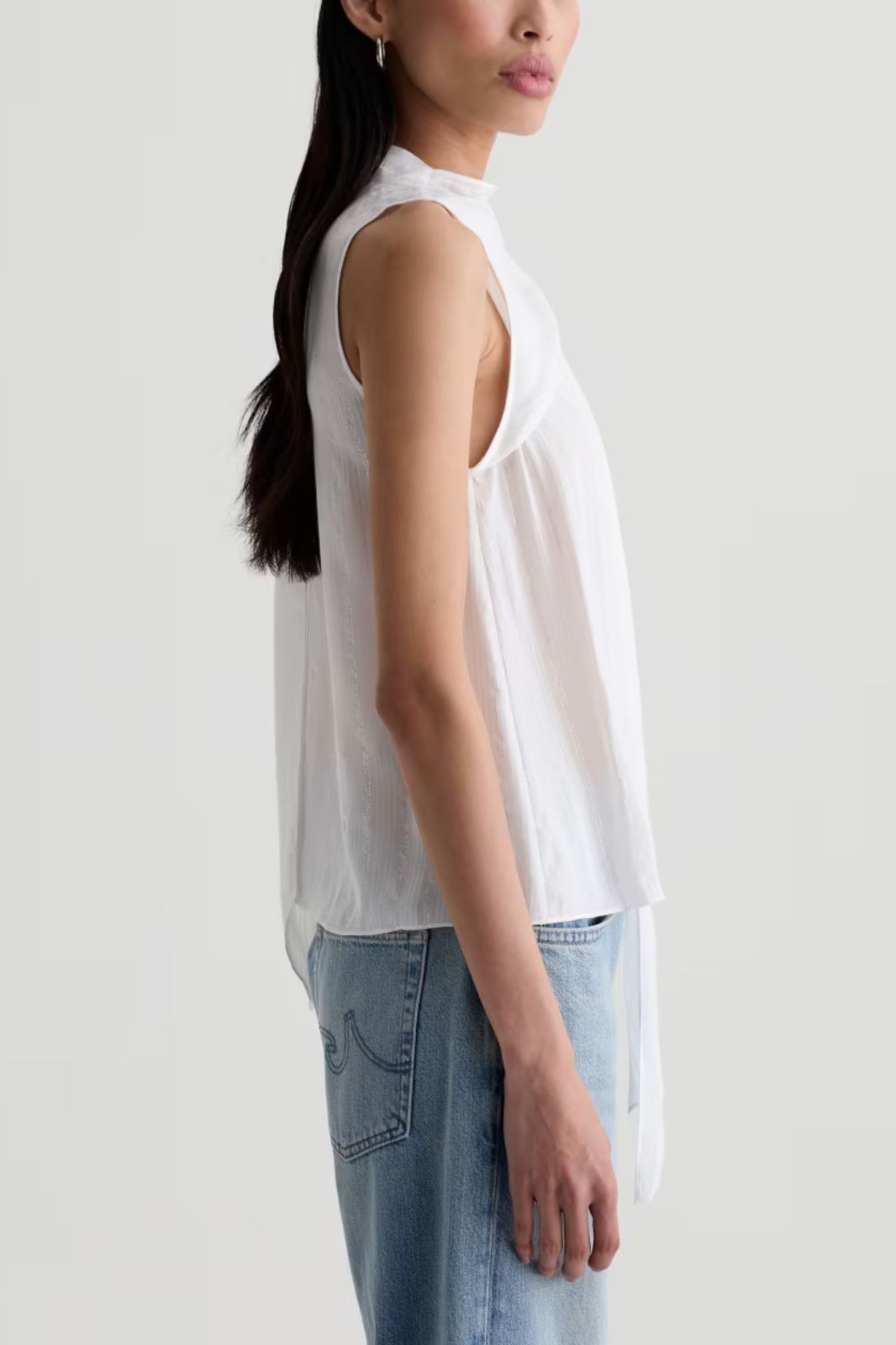 Mai Sleeveless Blouse