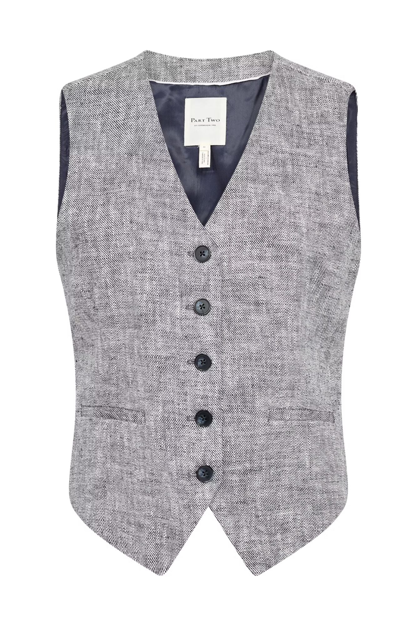 Nadhia Vest