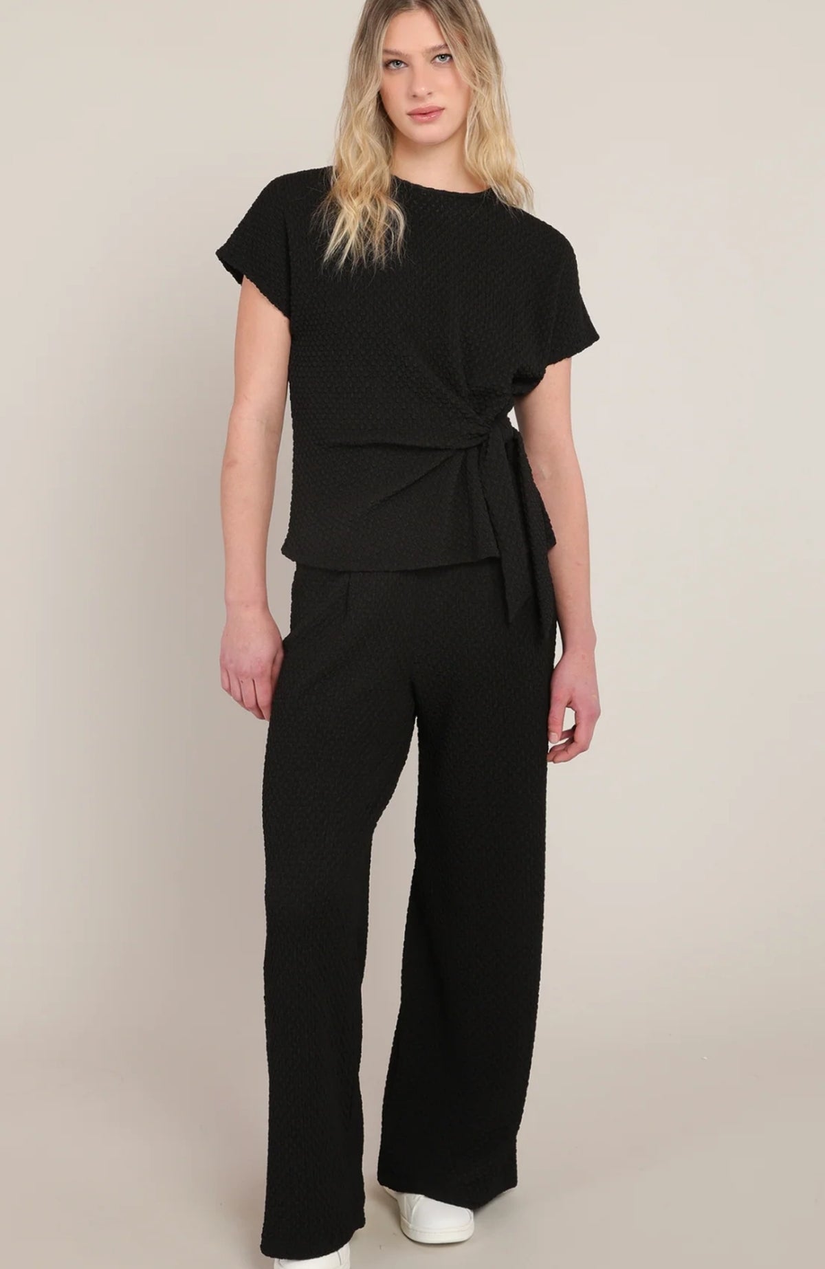 Textured Wide Leg Pant