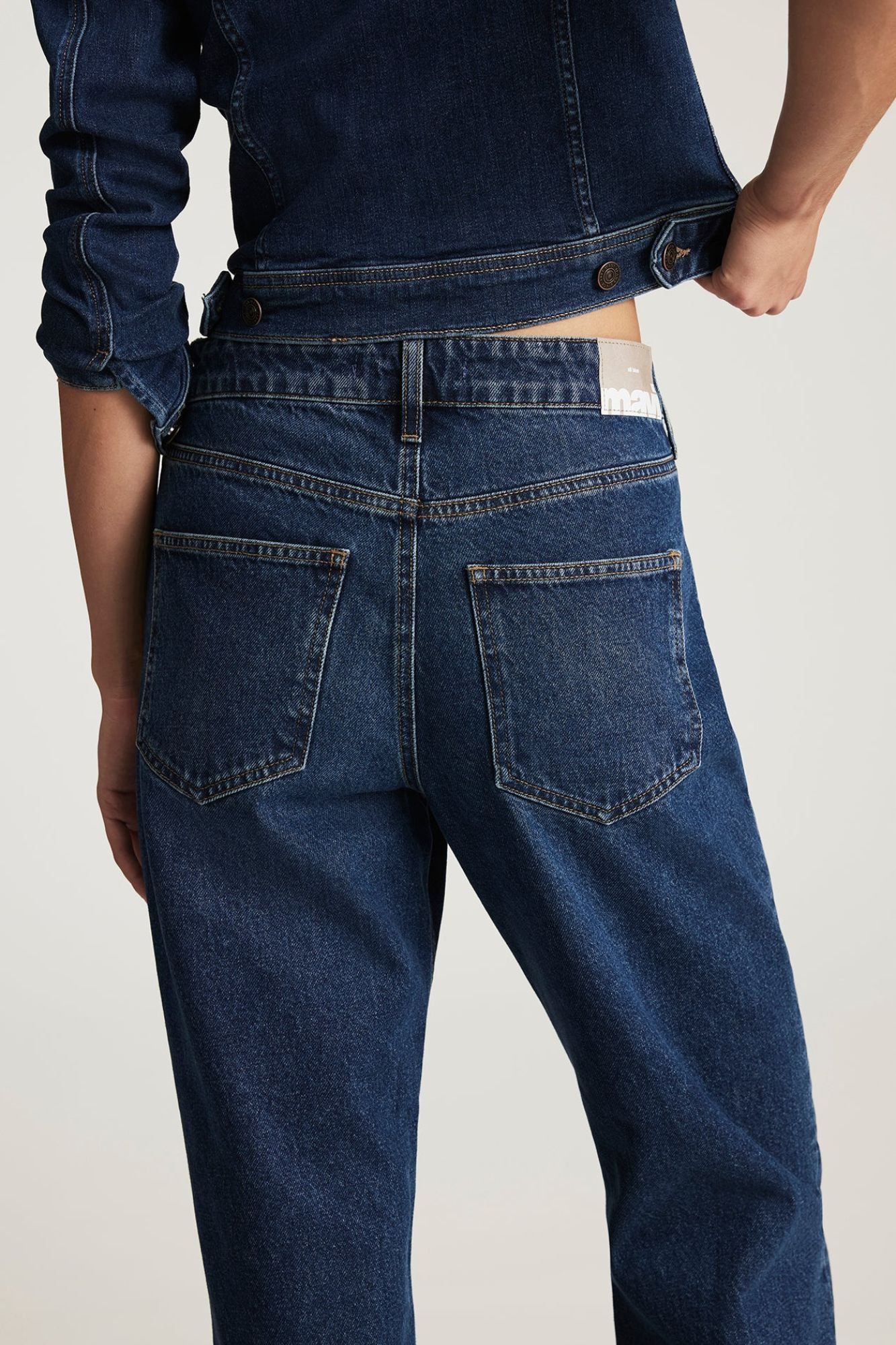 Savannah Straight Leg Jeans