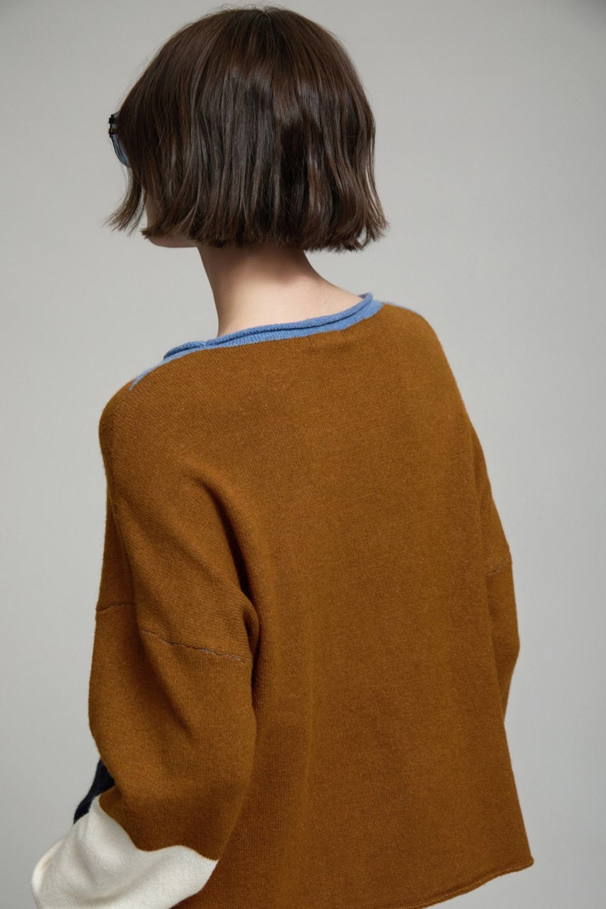 Semi circle Sweater