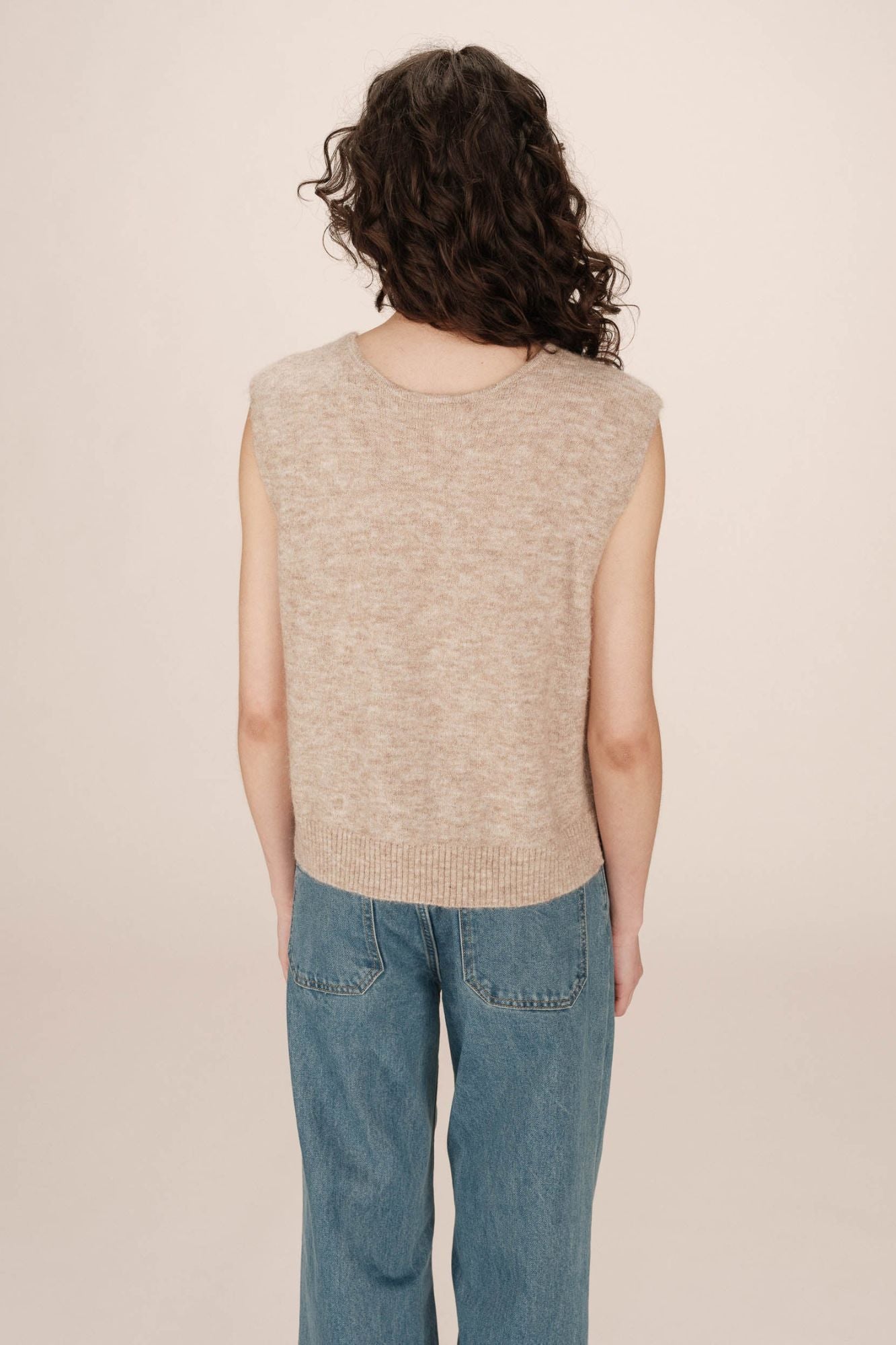 Santa Sleeveless Cardigan